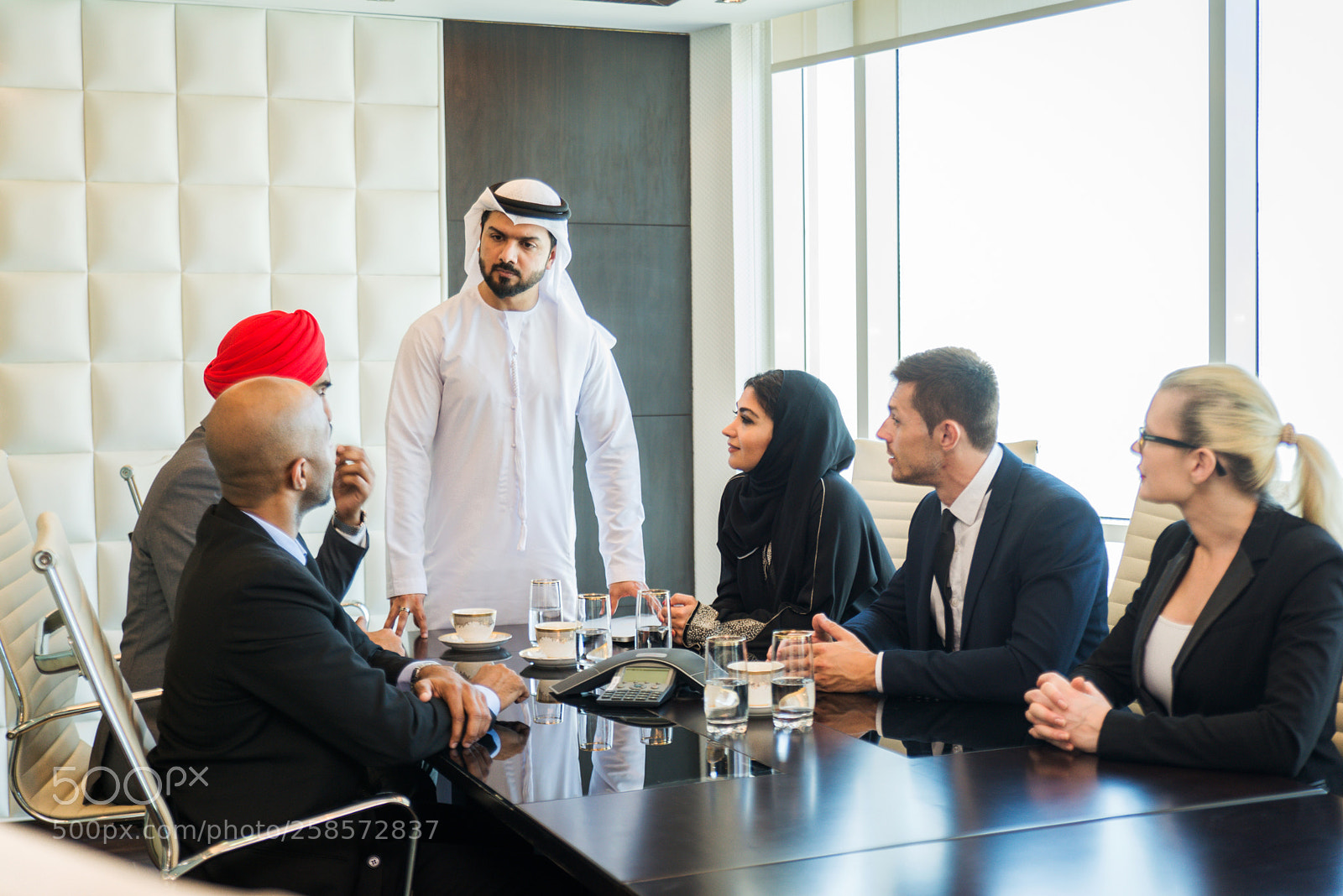 Nikon D610 sample photo. Business team in dubai photography