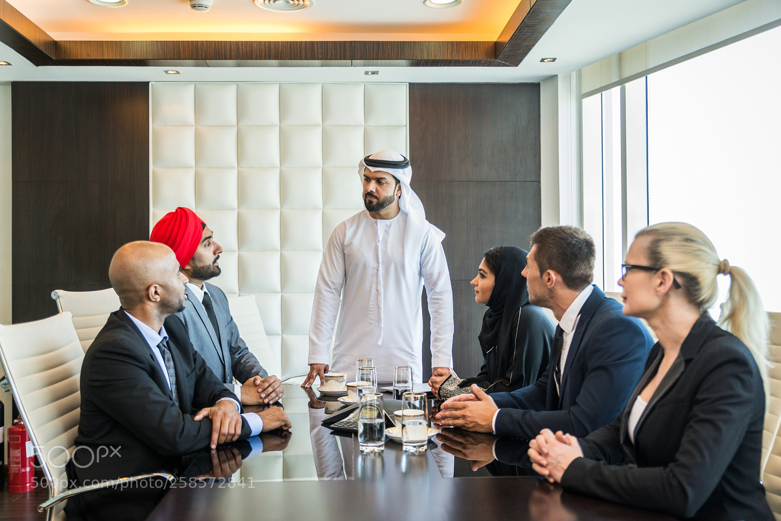 Nikon D610 sample photo. Business team in dubai photography