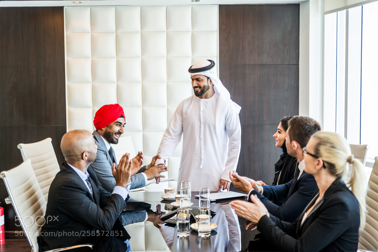 Nikon D610 sample photo. Business team in dubai photography