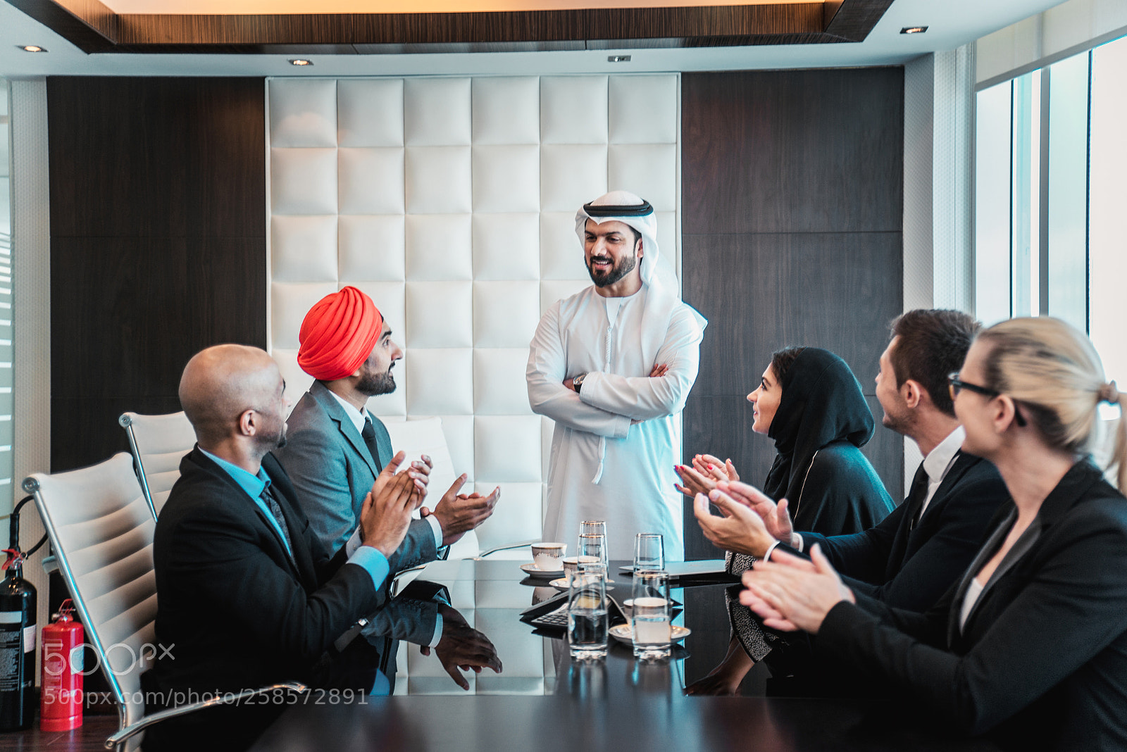 Nikon D610 sample photo. Business team in dubai photography