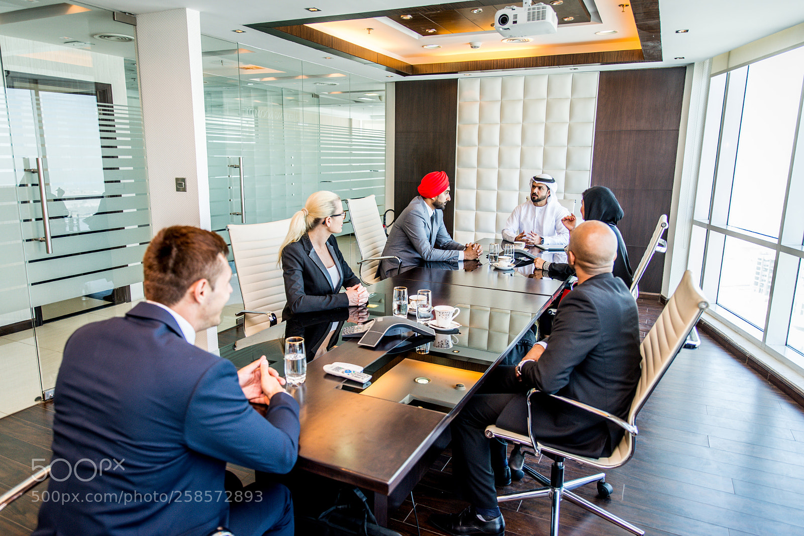 Nikon D610 sample photo. Business team in dubai photography