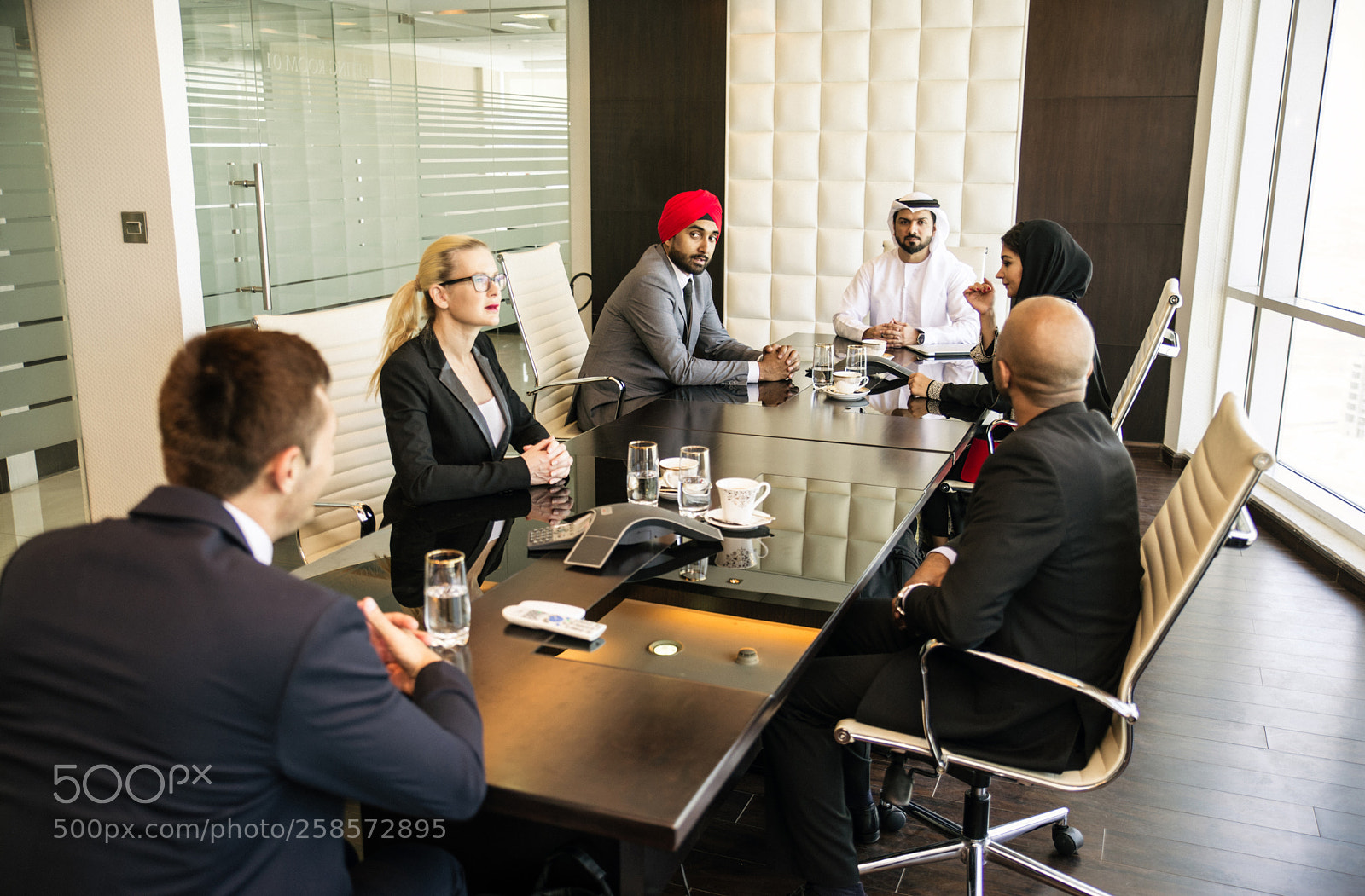 Nikon D610 sample photo. Business team in dubai photography