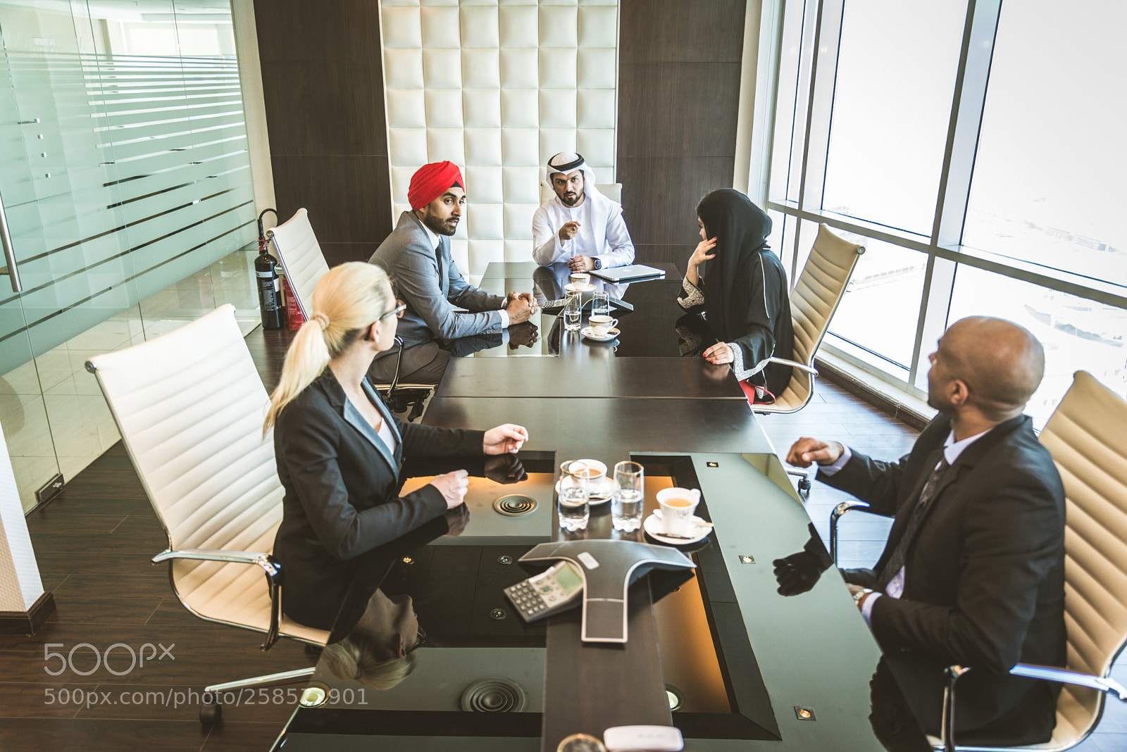 Nikon D610 sample photo. Business team in dubai photography