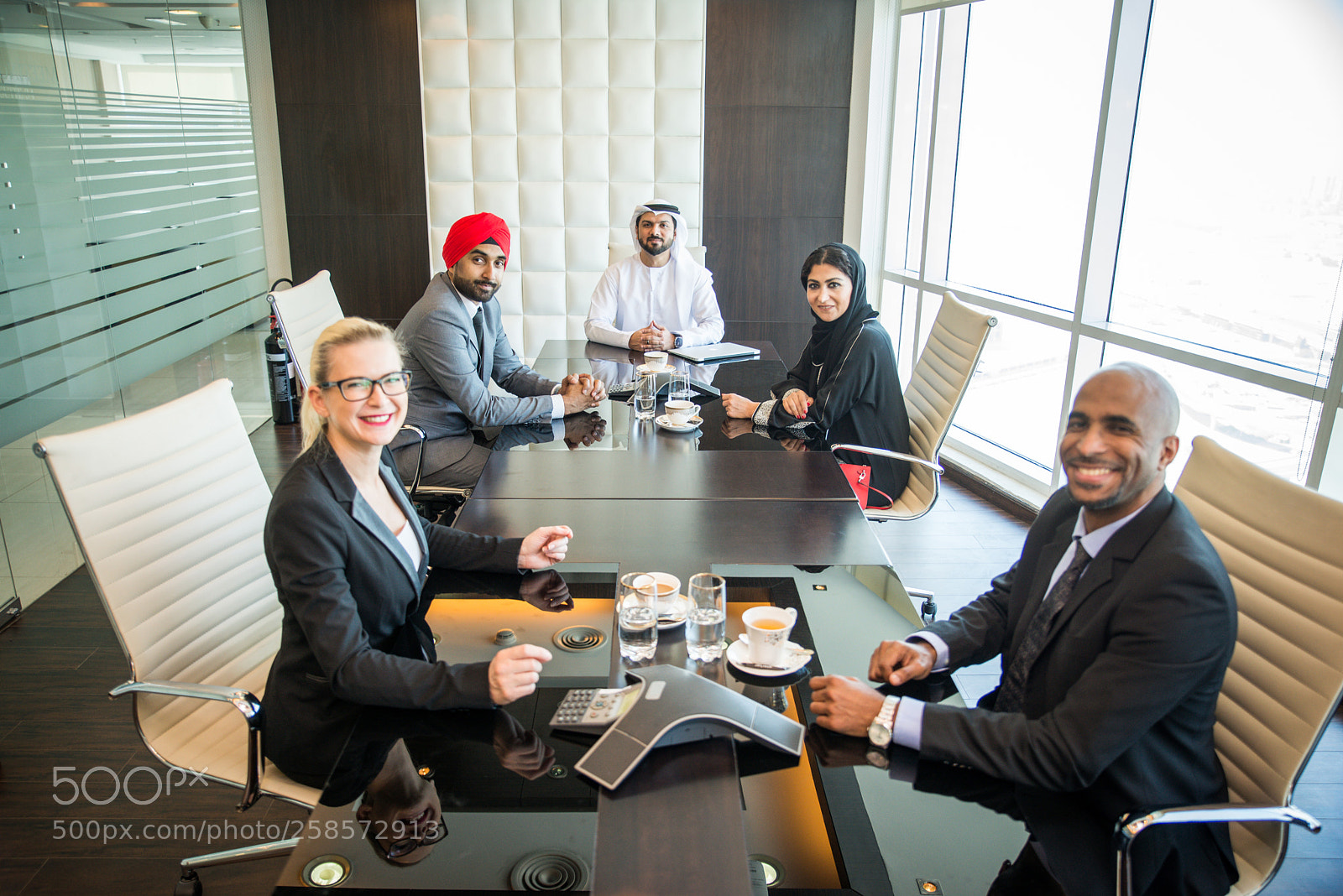 Nikon D610 sample photo. Business team in dubai photography