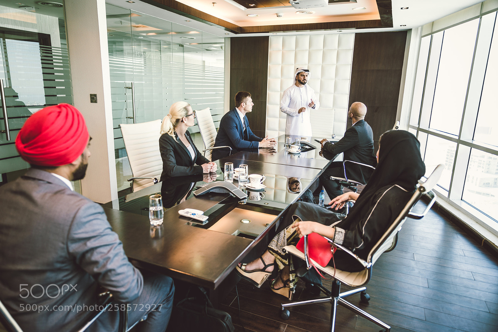 Nikon D610 sample photo. Business team in dubai photography