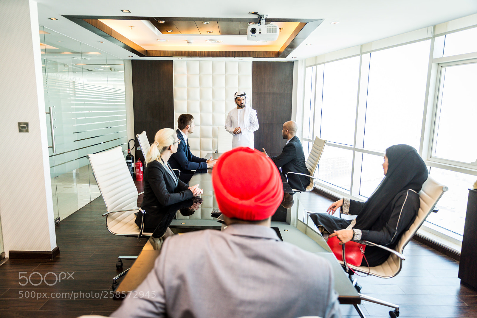 Nikon D610 sample photo. Business team in dubai photography