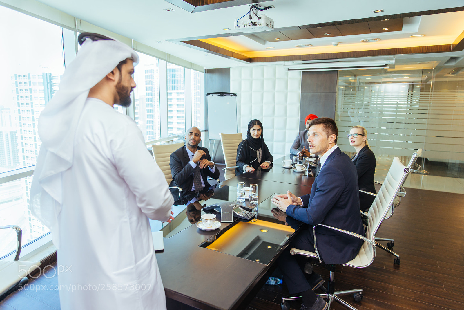 Nikon D610 sample photo. Business team in dubai photography