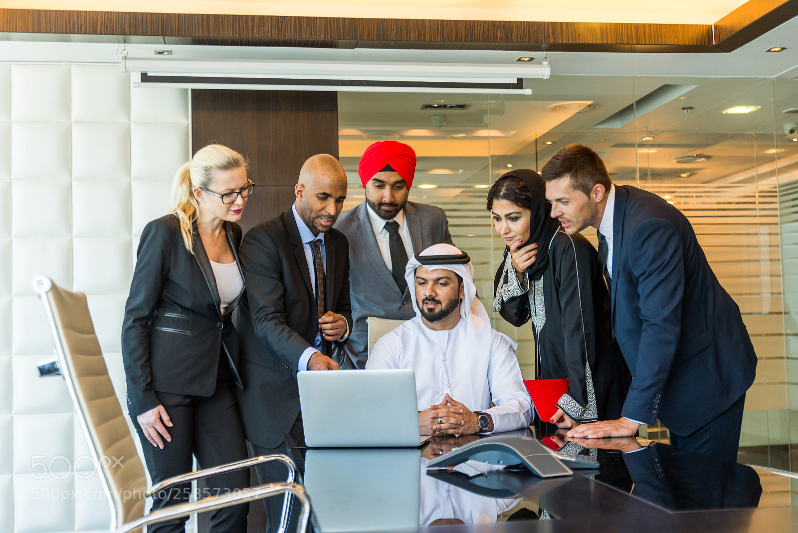 Nikon D610 sample photo. Business team in dubai photography