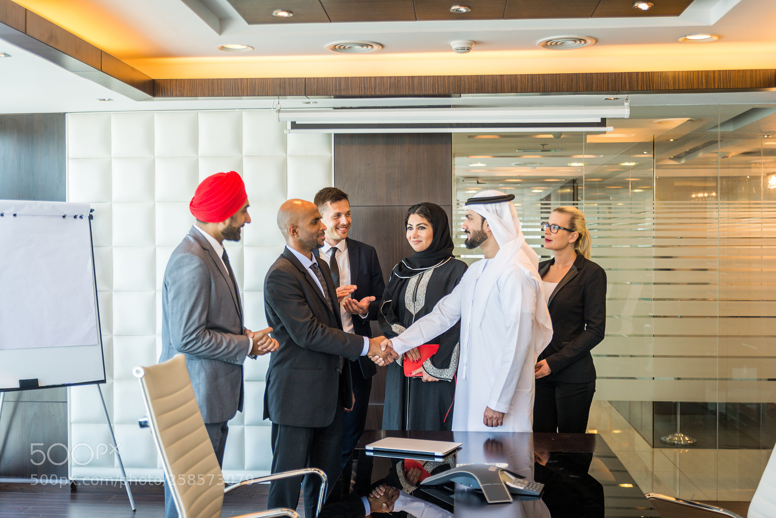 Nikon D610 sample photo. Business team in dubai photography
