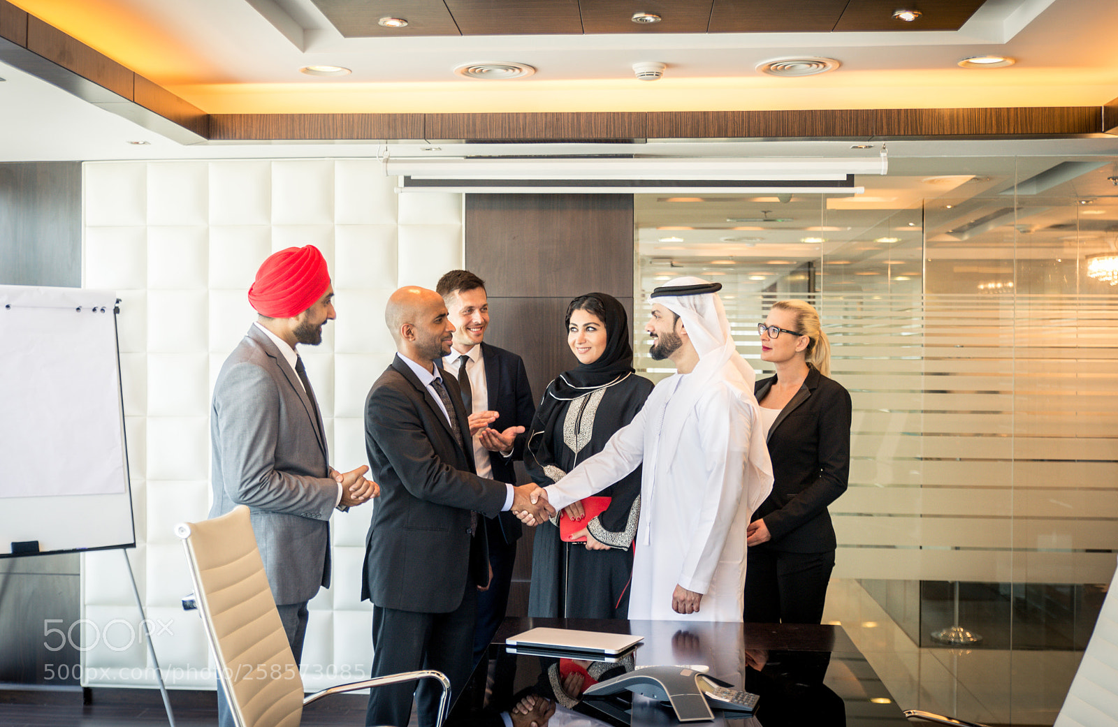 Nikon D610 sample photo. Business team in dubai photography