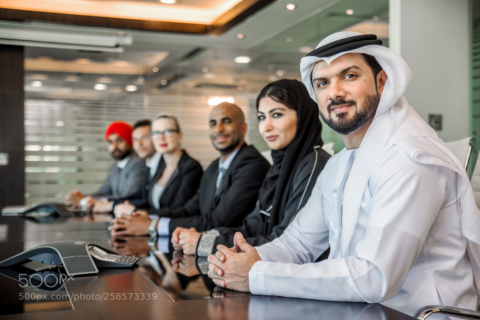 Nikon D610 sample photo. Business team in dubai photography