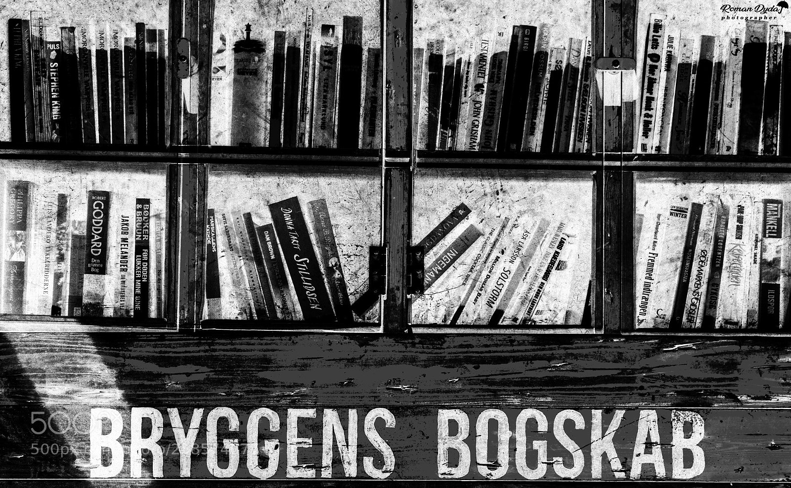 Nikon D3100 sample photo. Even more books... photography