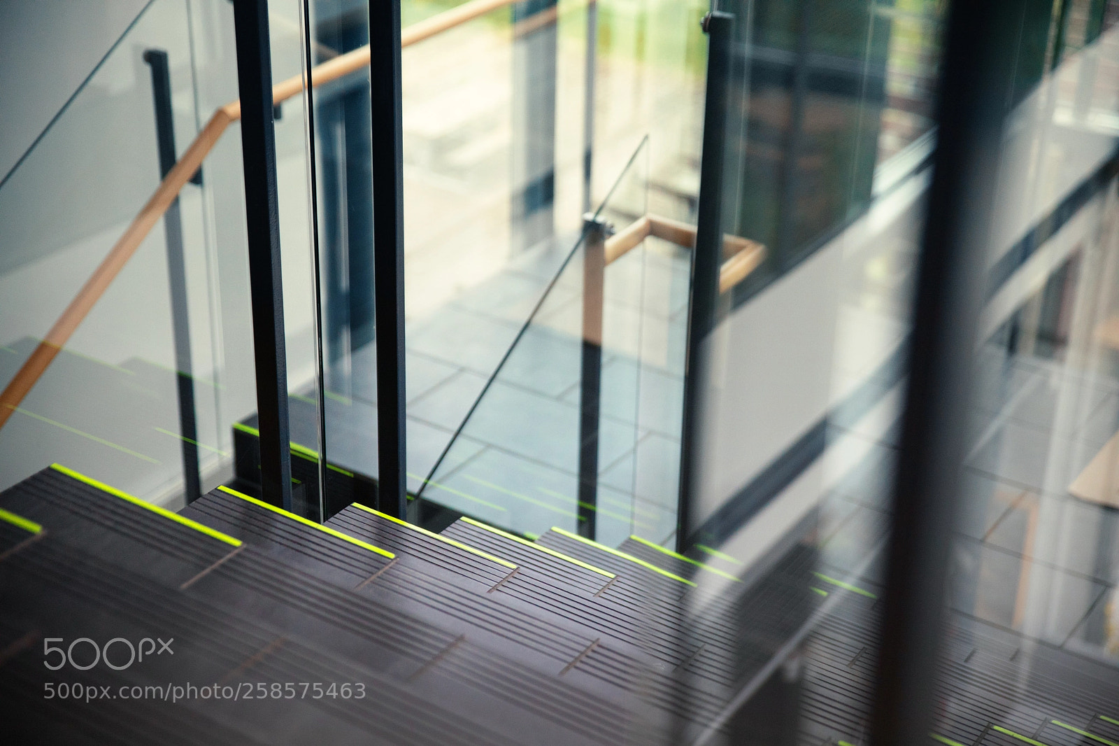 Canon EOS 5D Mark IV sample photo. Linear photography