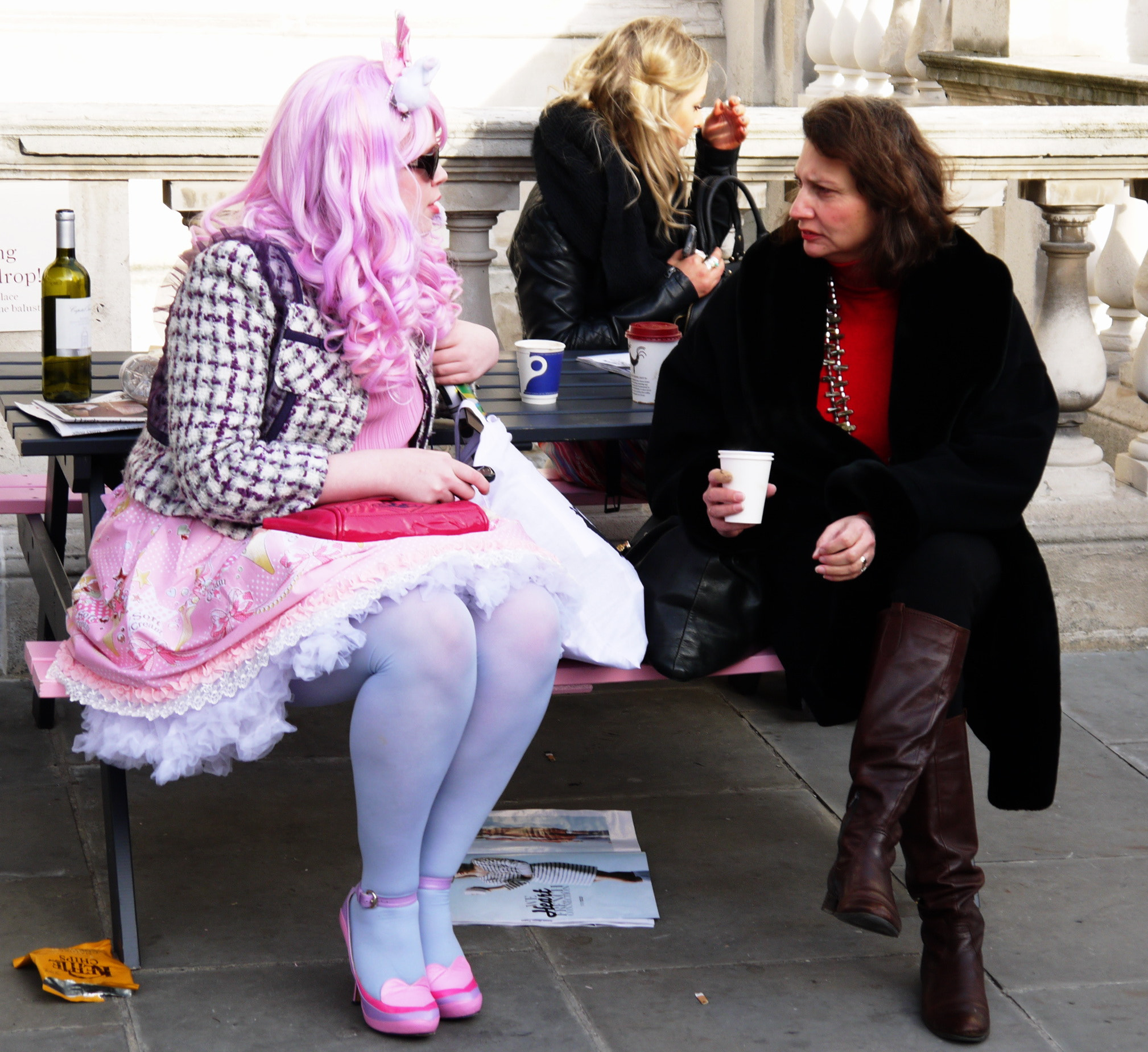 Panasonic Lumix DMC-GF3 + IO 14-42mm F3.5-5.6 sample photo. Londoners photography