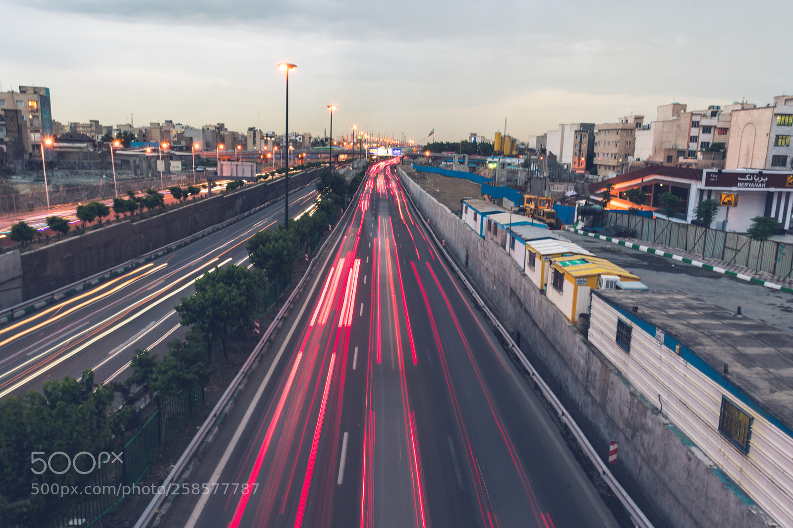 Nikon D3400 sample photo. The busy highway photography