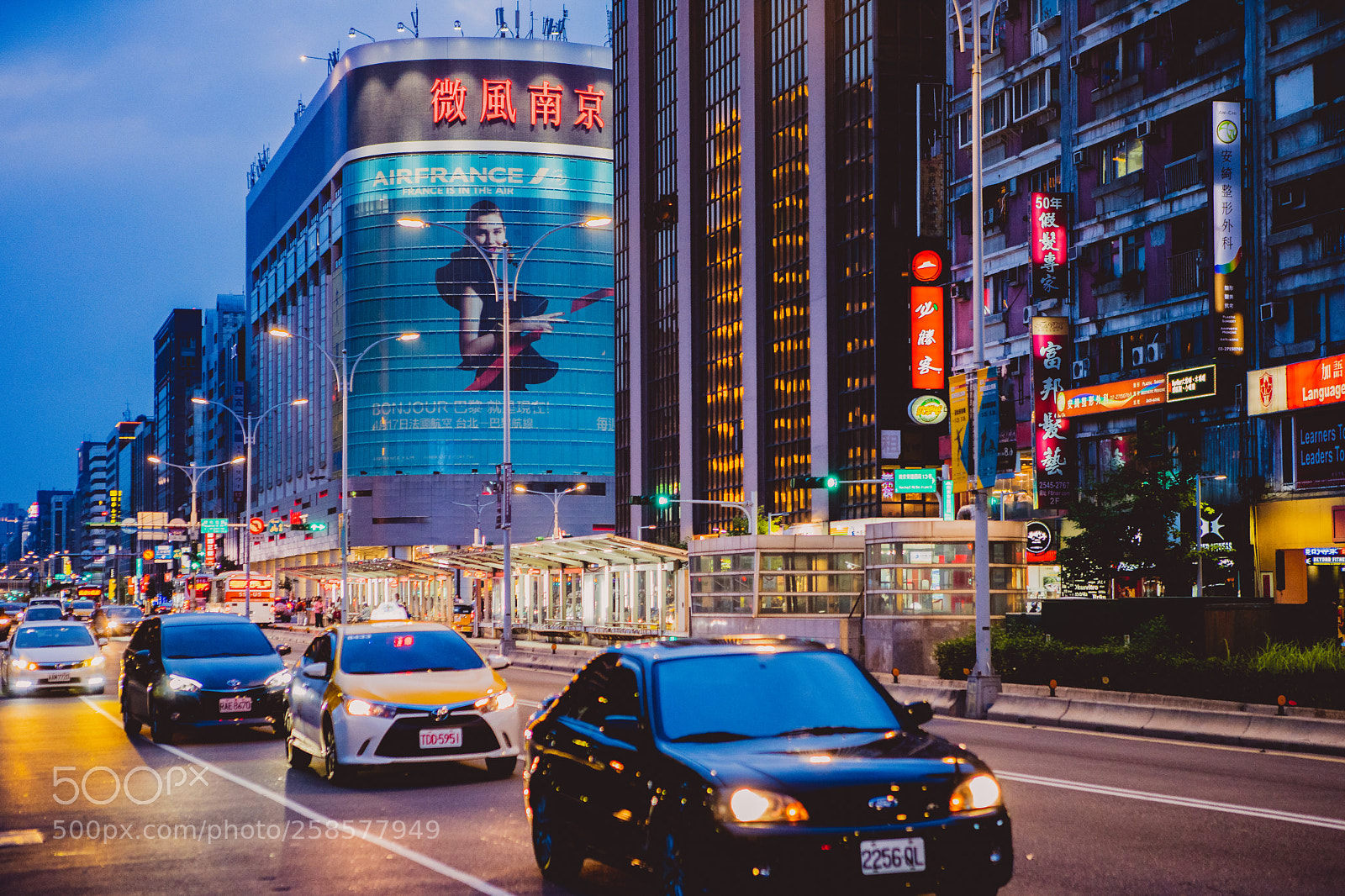 Sony a7 III sample photo. Street of taipei photography