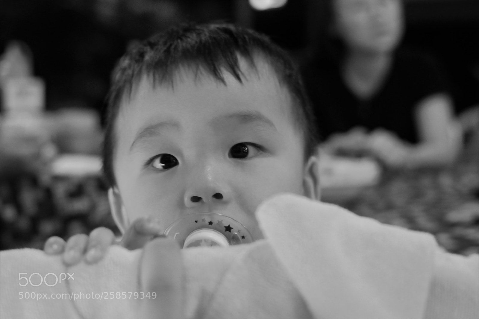 Nikon D3300 sample photo. Curious toddler photography