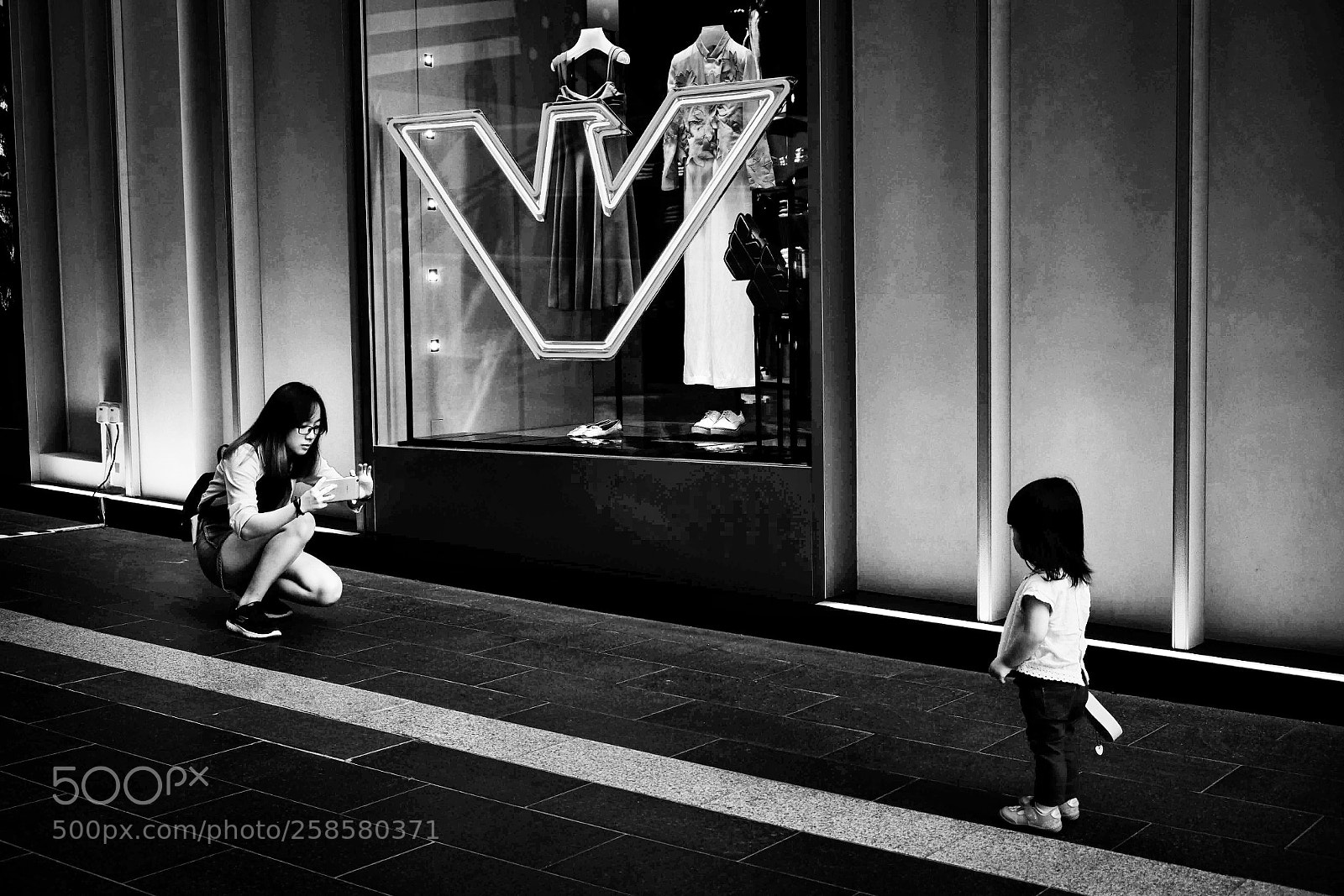 Fujifilm X-T20 sample photo. Snap (bw) photography