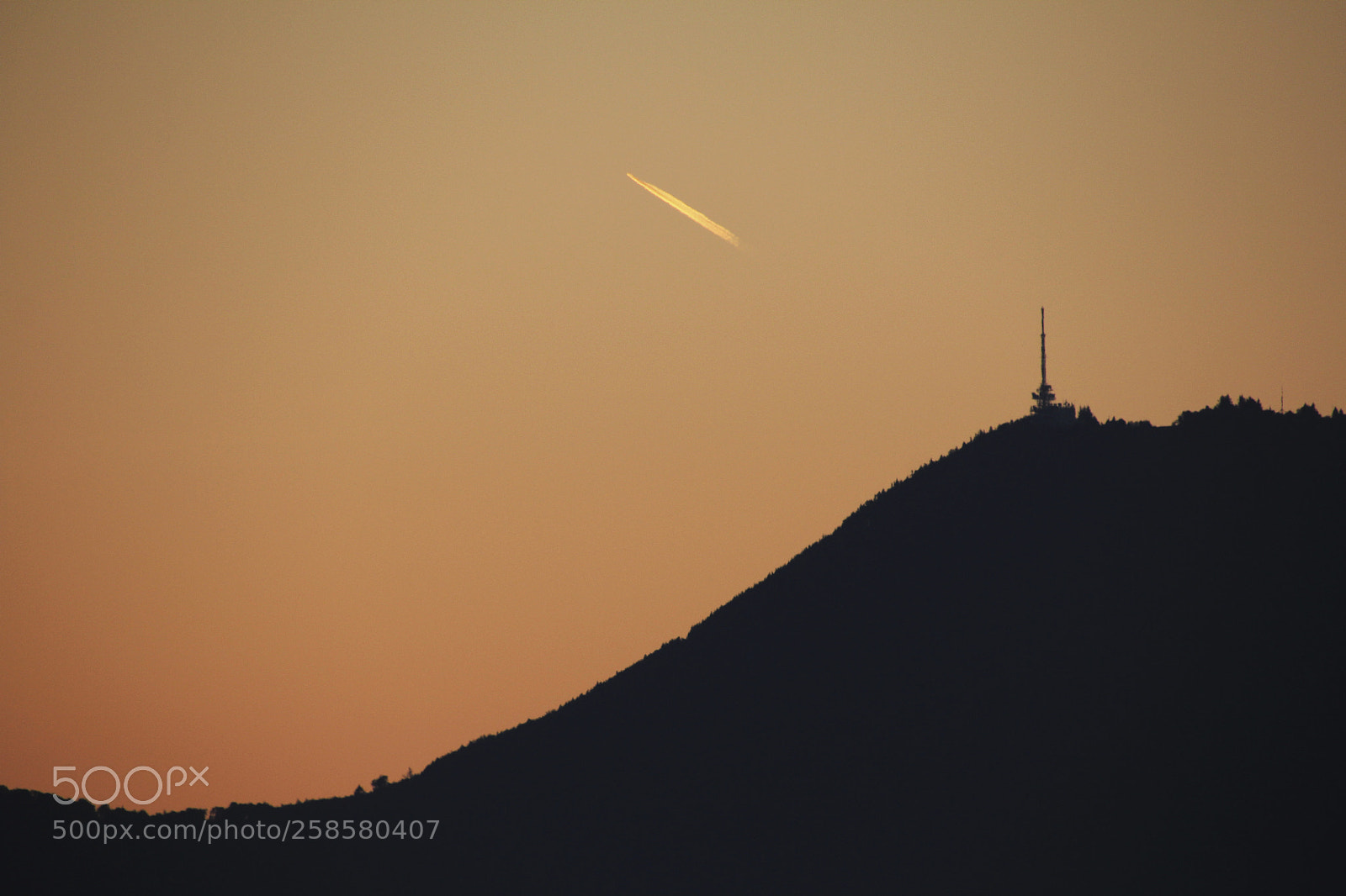 Canon EOS 60D sample photo. Sunrise over geisberg #3 photography