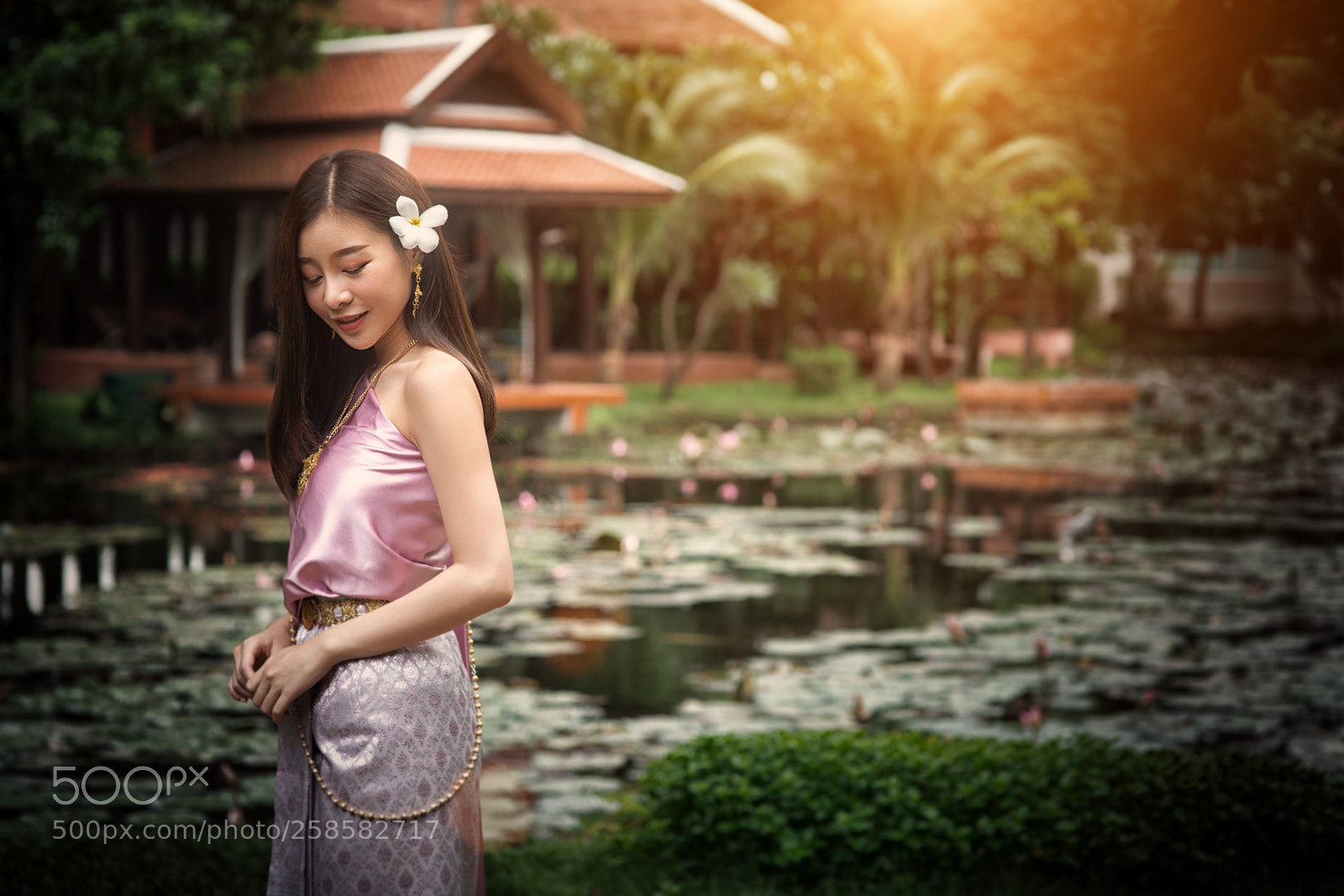 Sony a7R II sample photo. Her photography