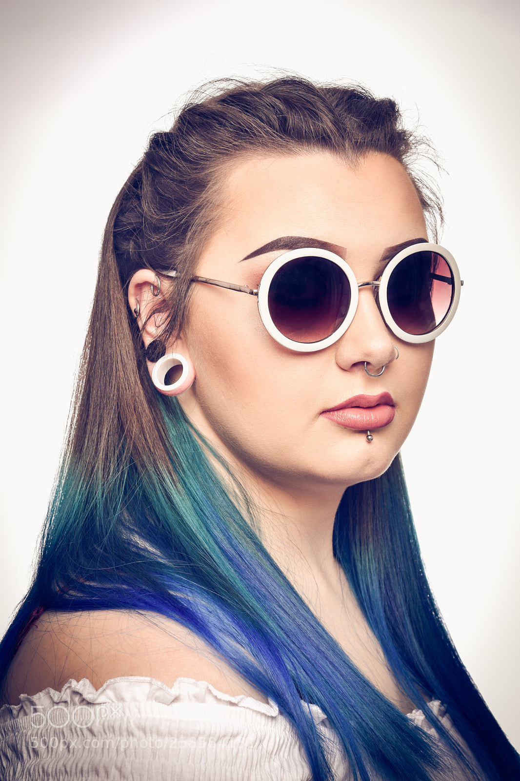 Nikon D5500 sample photo. Beth (high key practice) photography
