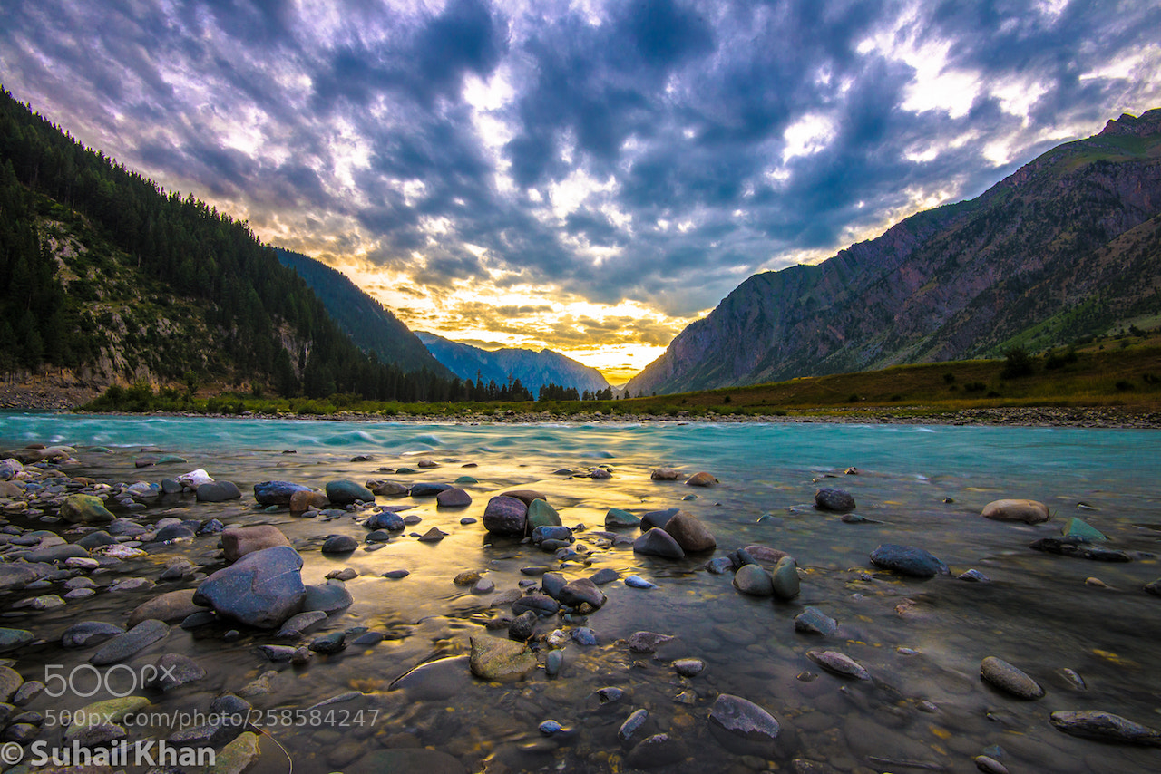 Nikon D600 sample photo. Neelam river photography