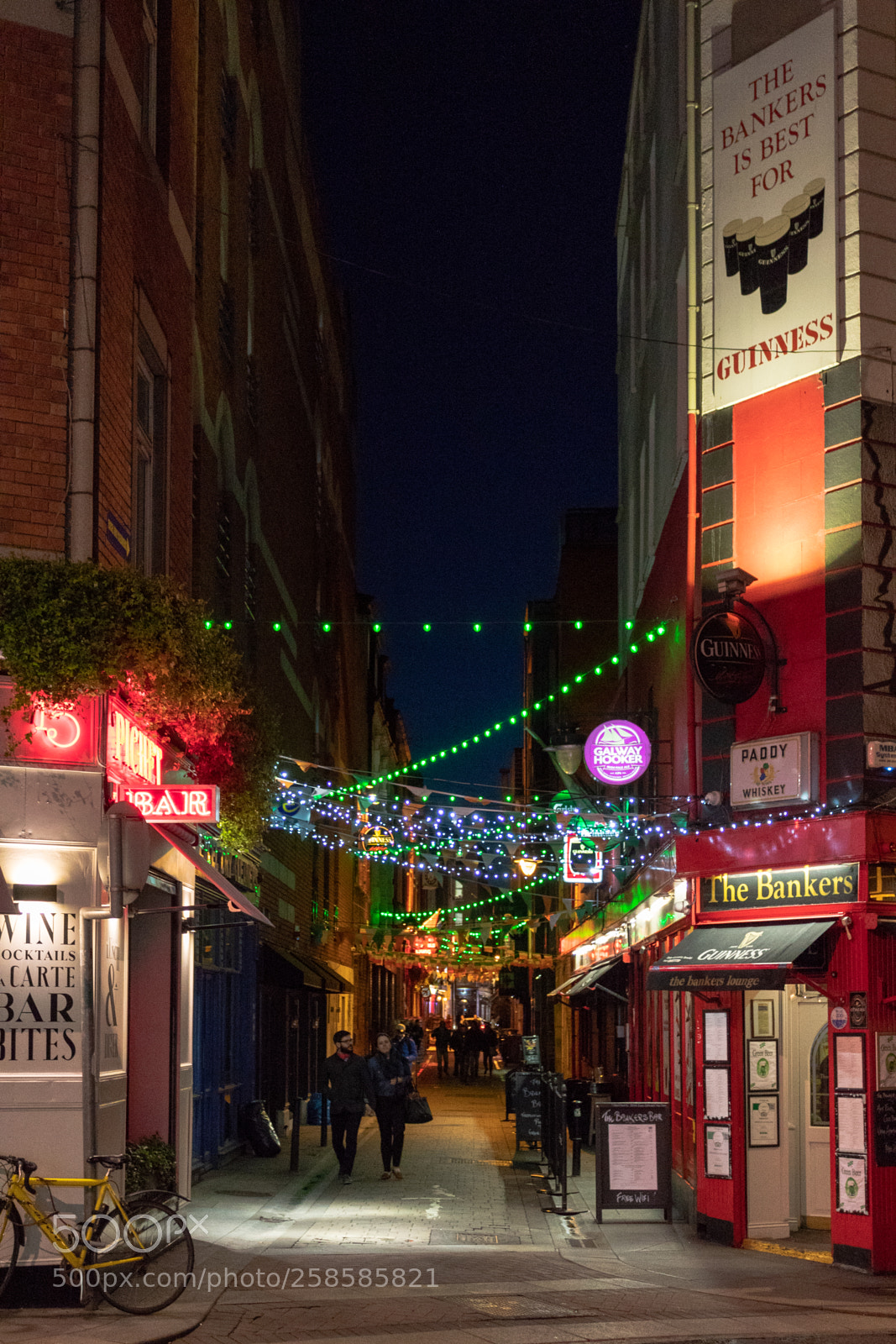 Canon EOS 1300D (EOS Rebel T6 / EOS Kiss X80) sample photo. Dame lane, dublin photography