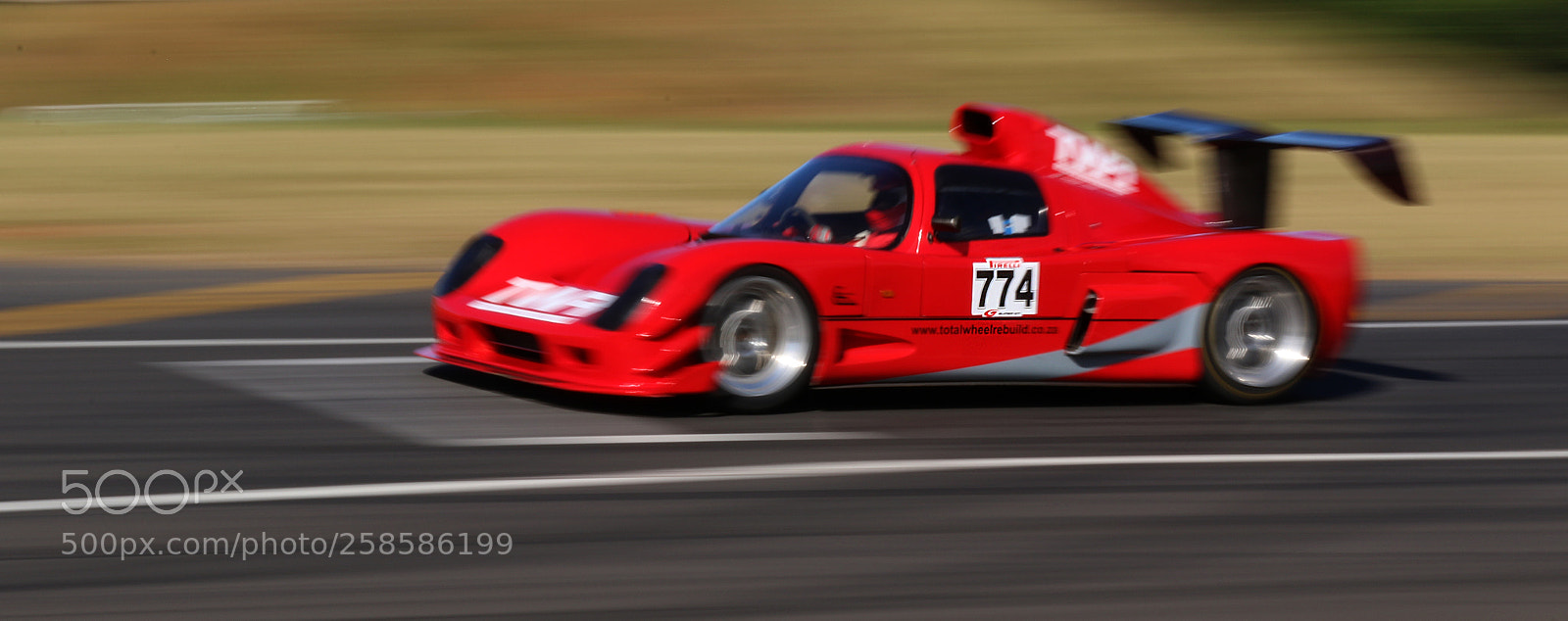 Canon EOS 7D Mark II sample photo. Fast blur photography