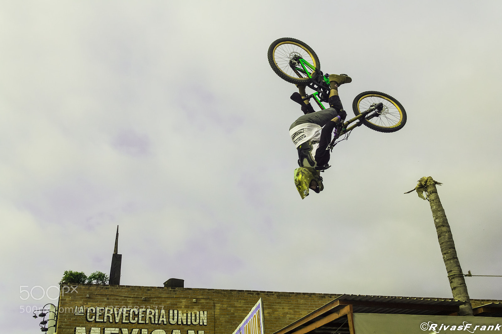 Canon EOS 60D sample photo. Bike contest photography