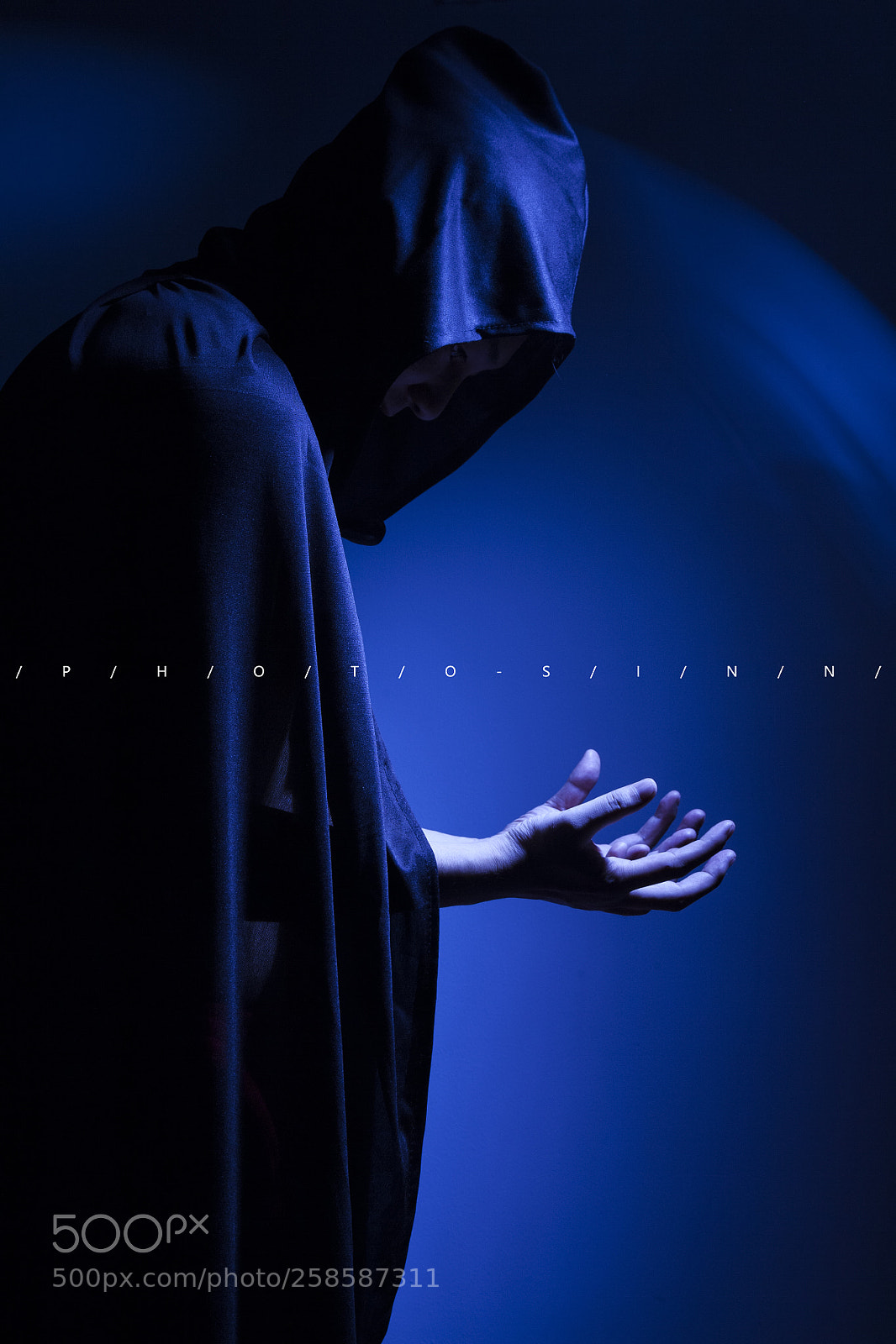 Canon EOS 5D sample photo. Blue dark photography