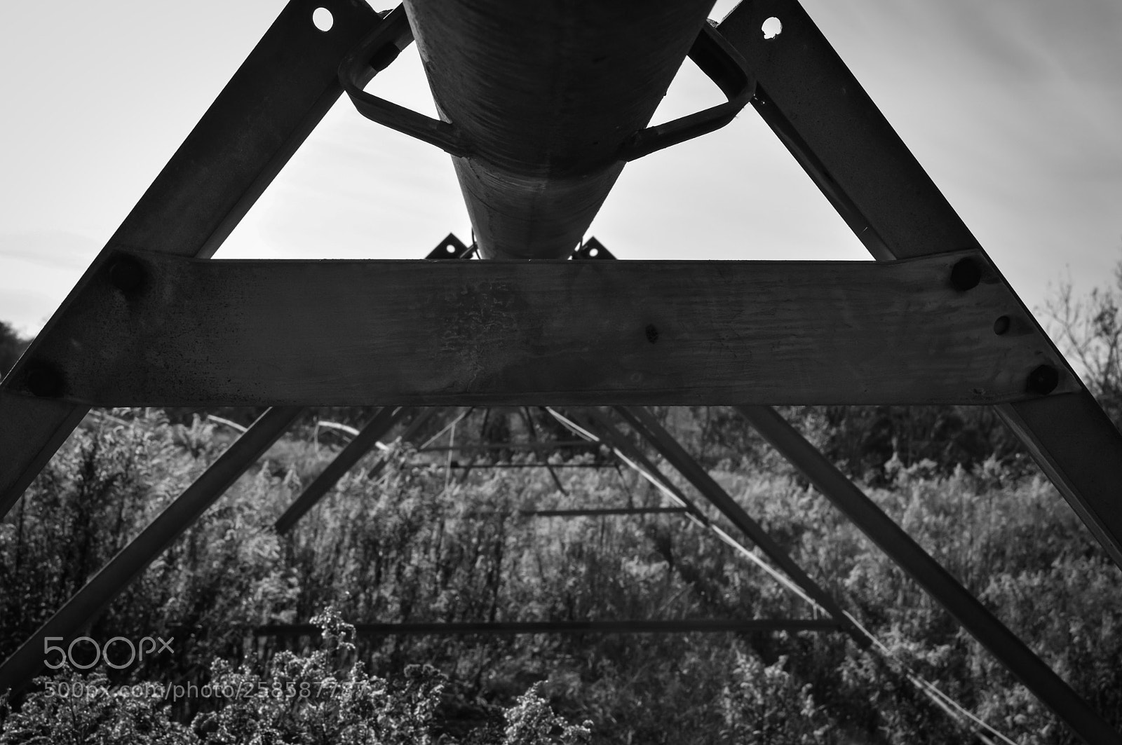 Nikon D3200 sample photo. Black and white irrigation photography