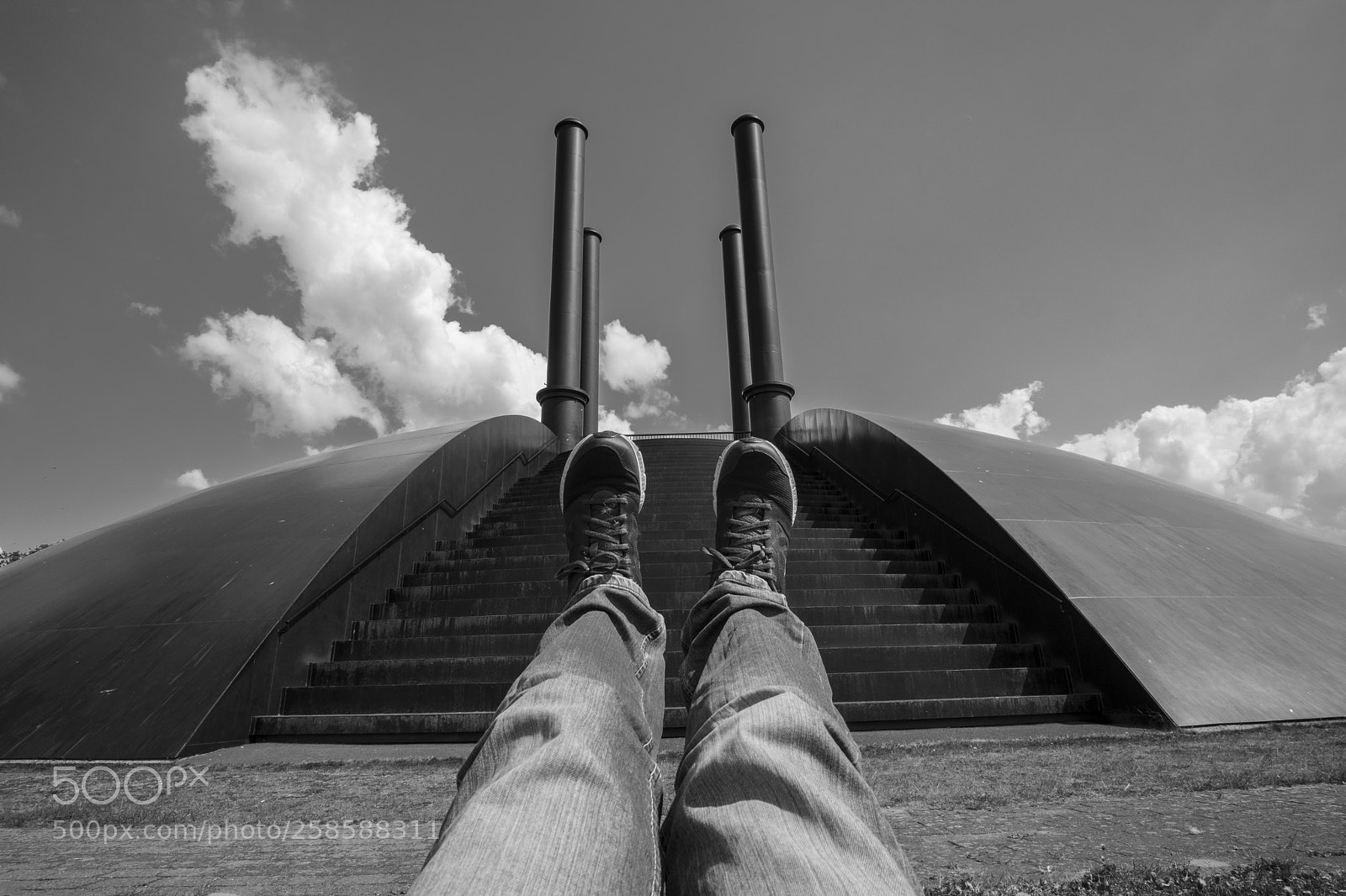 Fujifilm X-T20 sample photo. Fall backwards at elia photography