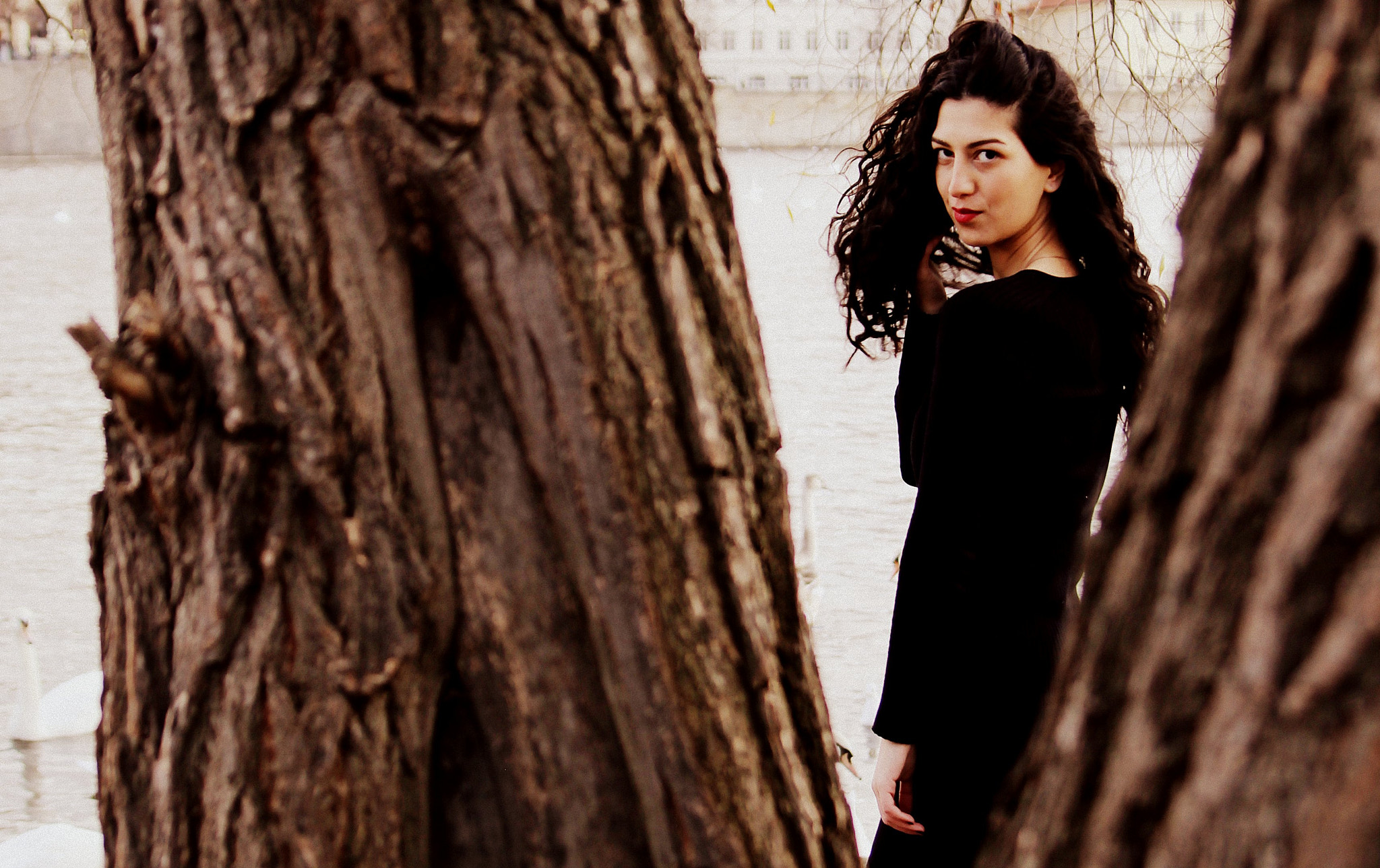 Canon EOS 60D sample photo. Nita and the tree trunks photography