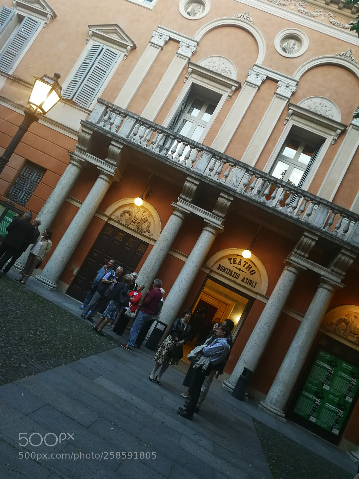 HUAWEI P10 sample photo. Correggio re teatro bonifazi photography