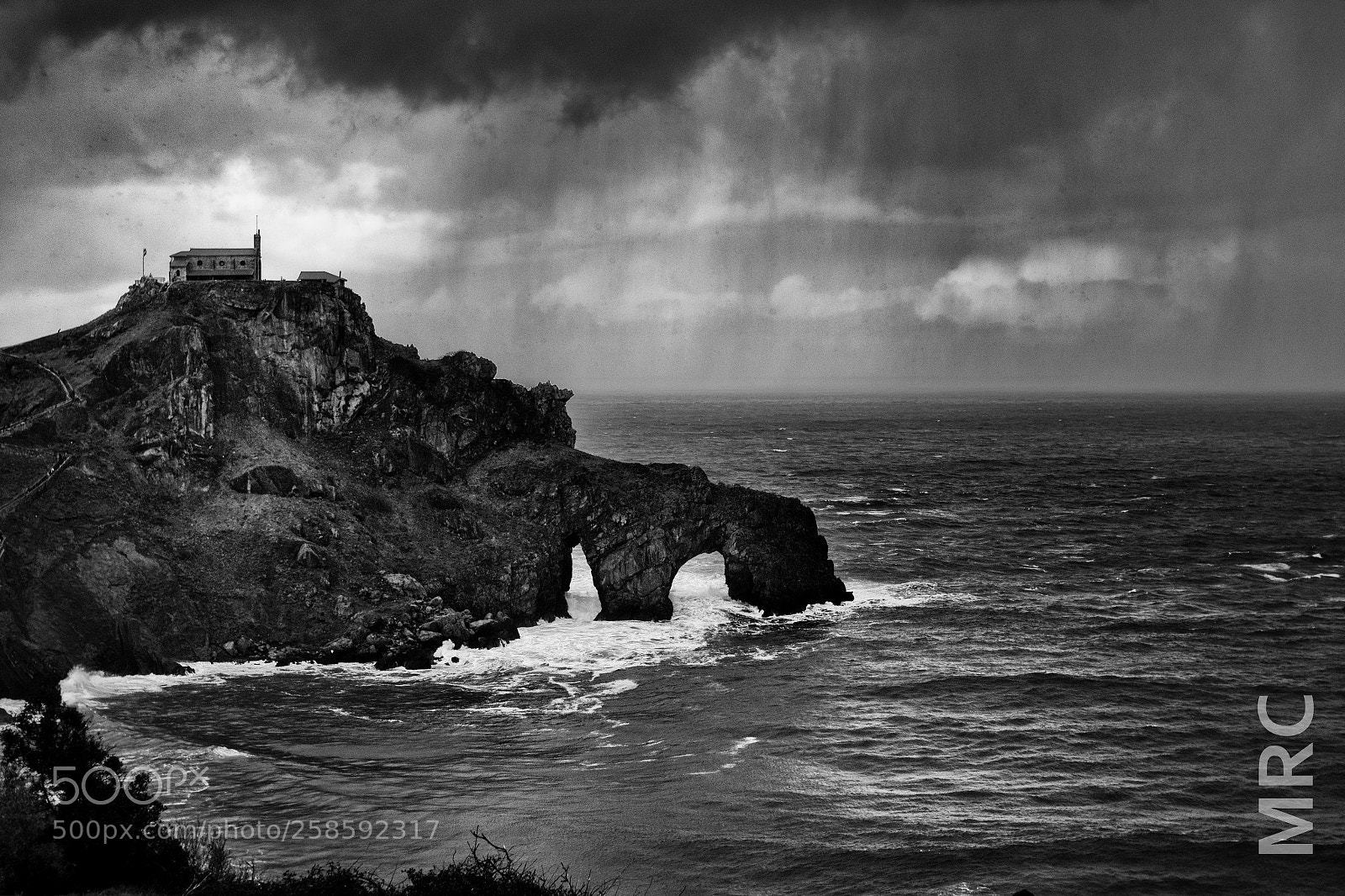 Nikon D5200 sample photo. Sea storm photography