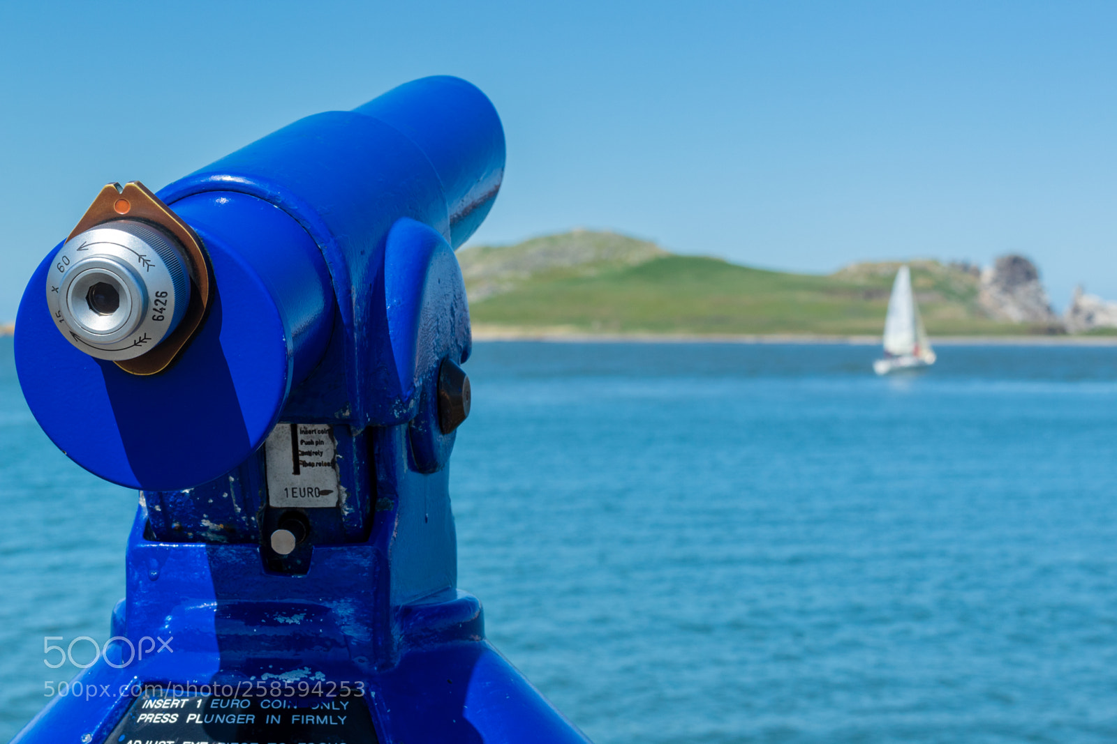 Canon EOS 1300D (EOS Rebel T6 / EOS Kiss X80) sample photo. View to irelands eye photography