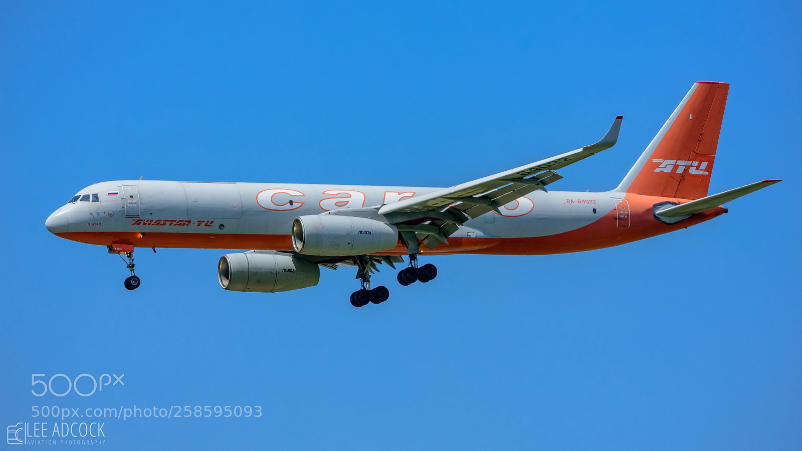 Nikon D7200 sample photo. Tupolev tu-204 photography