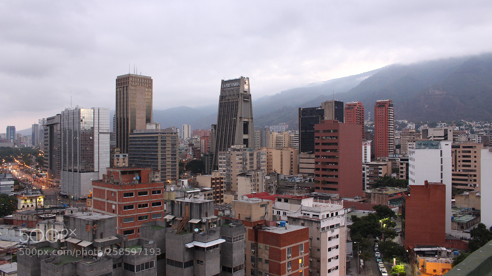 Canon EOS 700D (EOS Rebel T5i / EOS Kiss X7i) sample photo. Caracas  photography