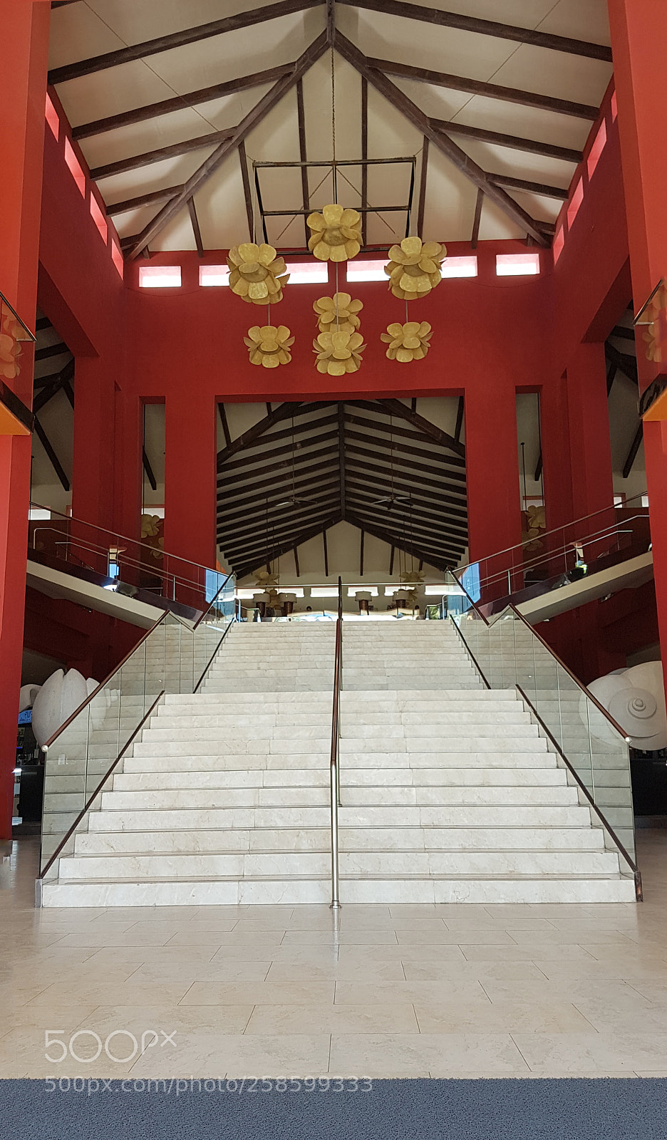Samsung Galaxy S7 Edge sample photo. 05.03 bavaro stairs photography