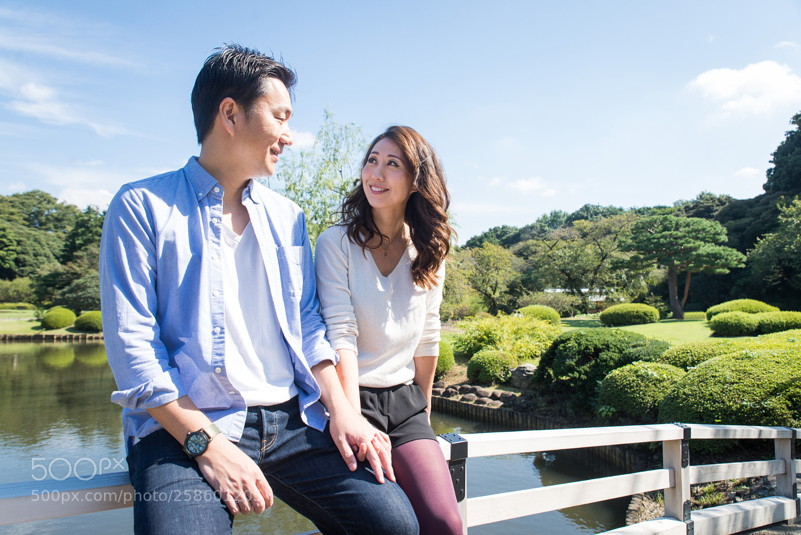 Nikon D610 sample photo. Beautiful asian couple dating photography
