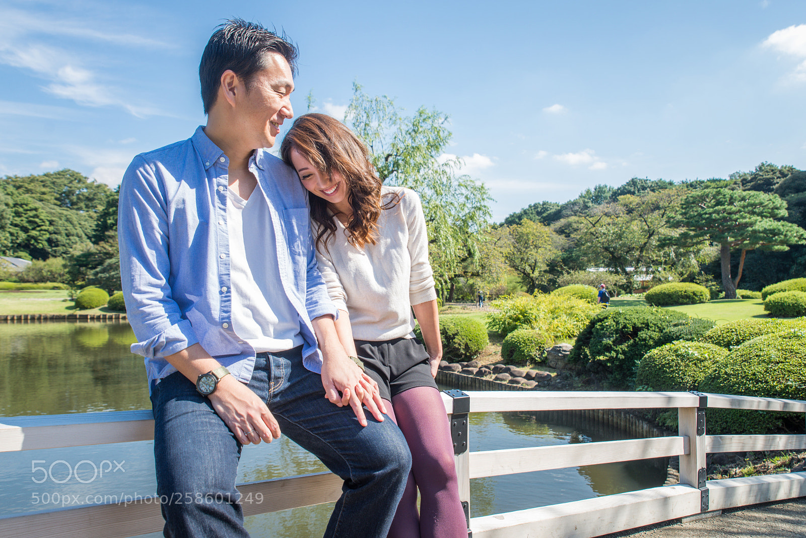 Nikon D610 sample photo. Beautiful asian couple dating photography