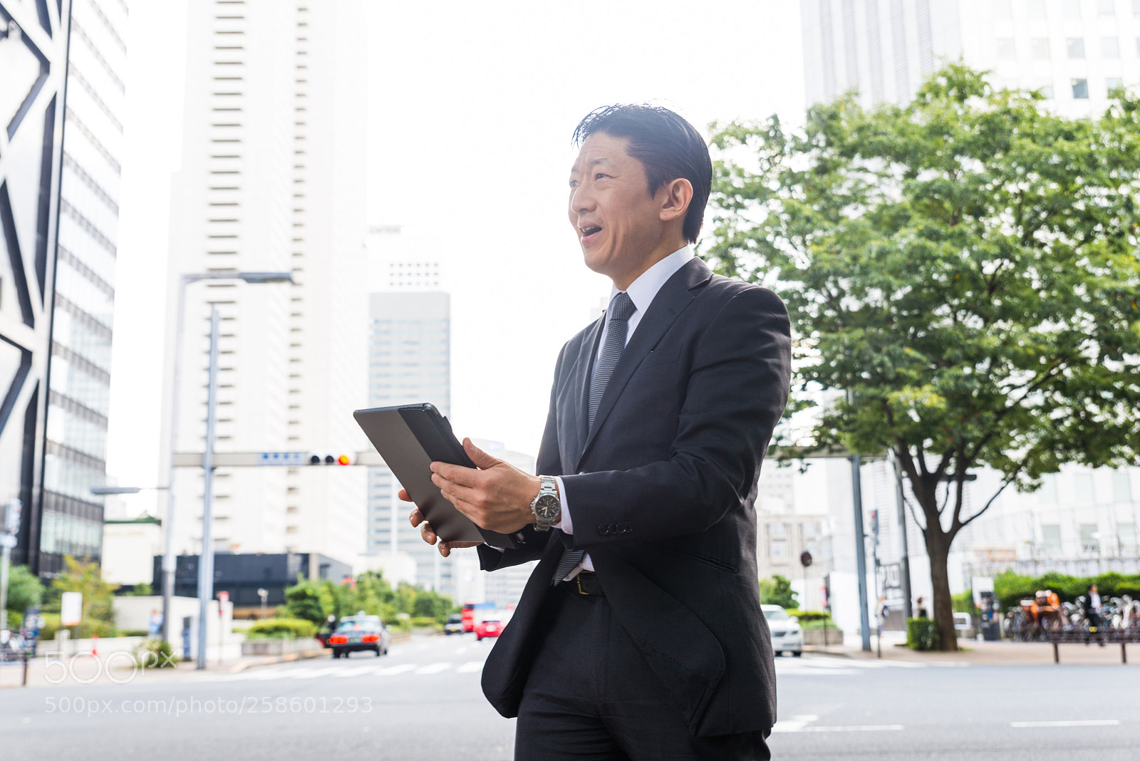 Nikon D610 sample photo. Japanese businessman in tokyo photography