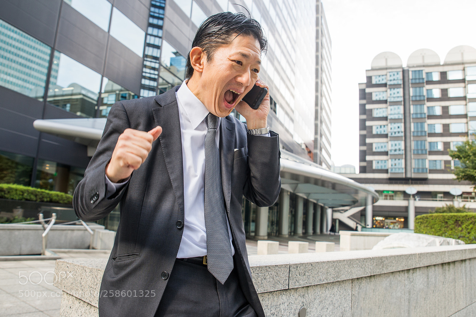 Nikon D610 sample photo. Japanese businessman in tokyo photography
