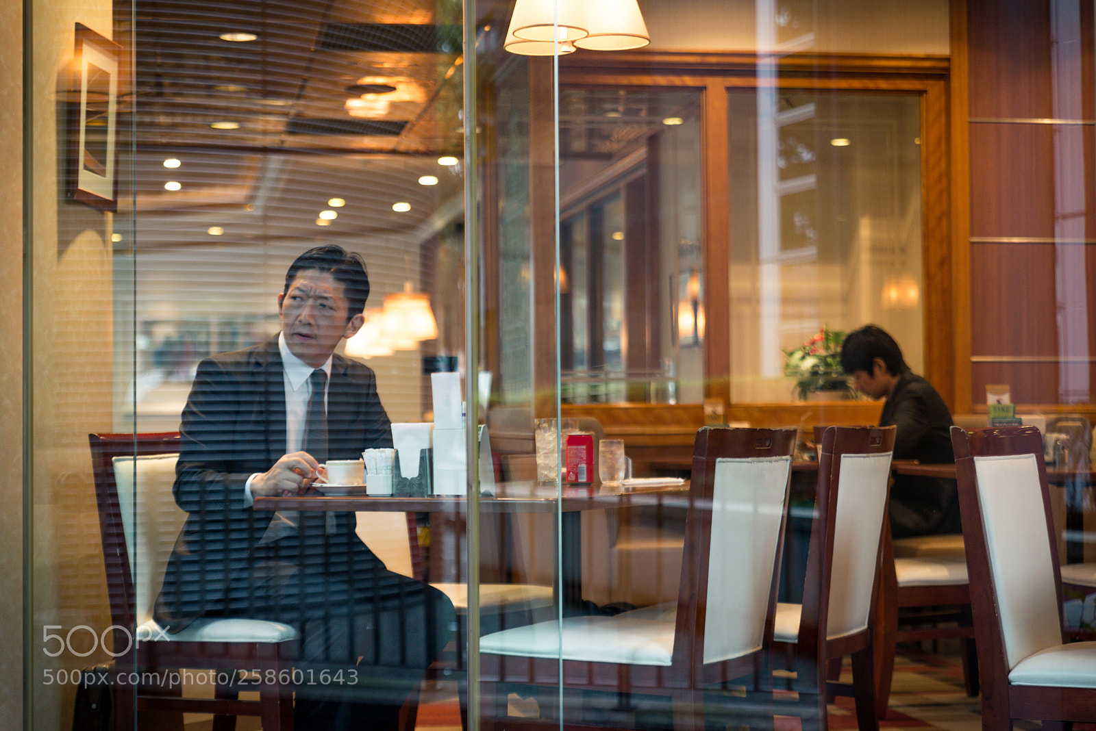 Nikon D610 sample photo. Japanese businessman in tokyo photography