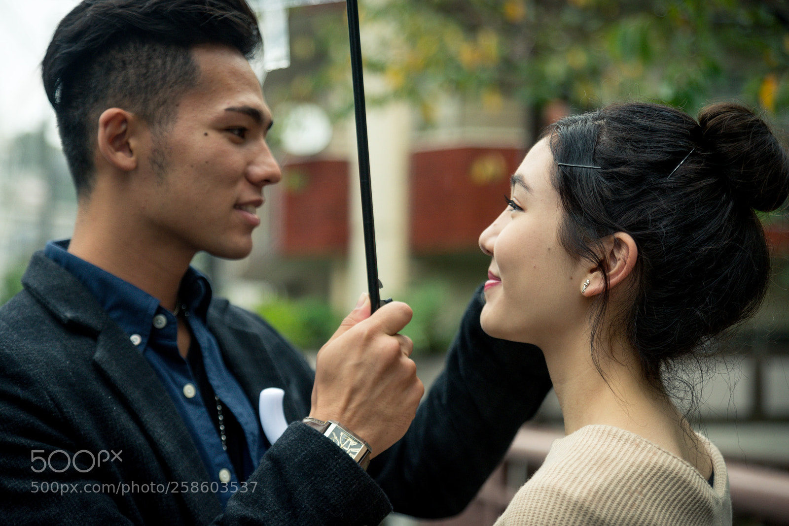 Nikon D610 sample photo. Happy japanese couple dating photography