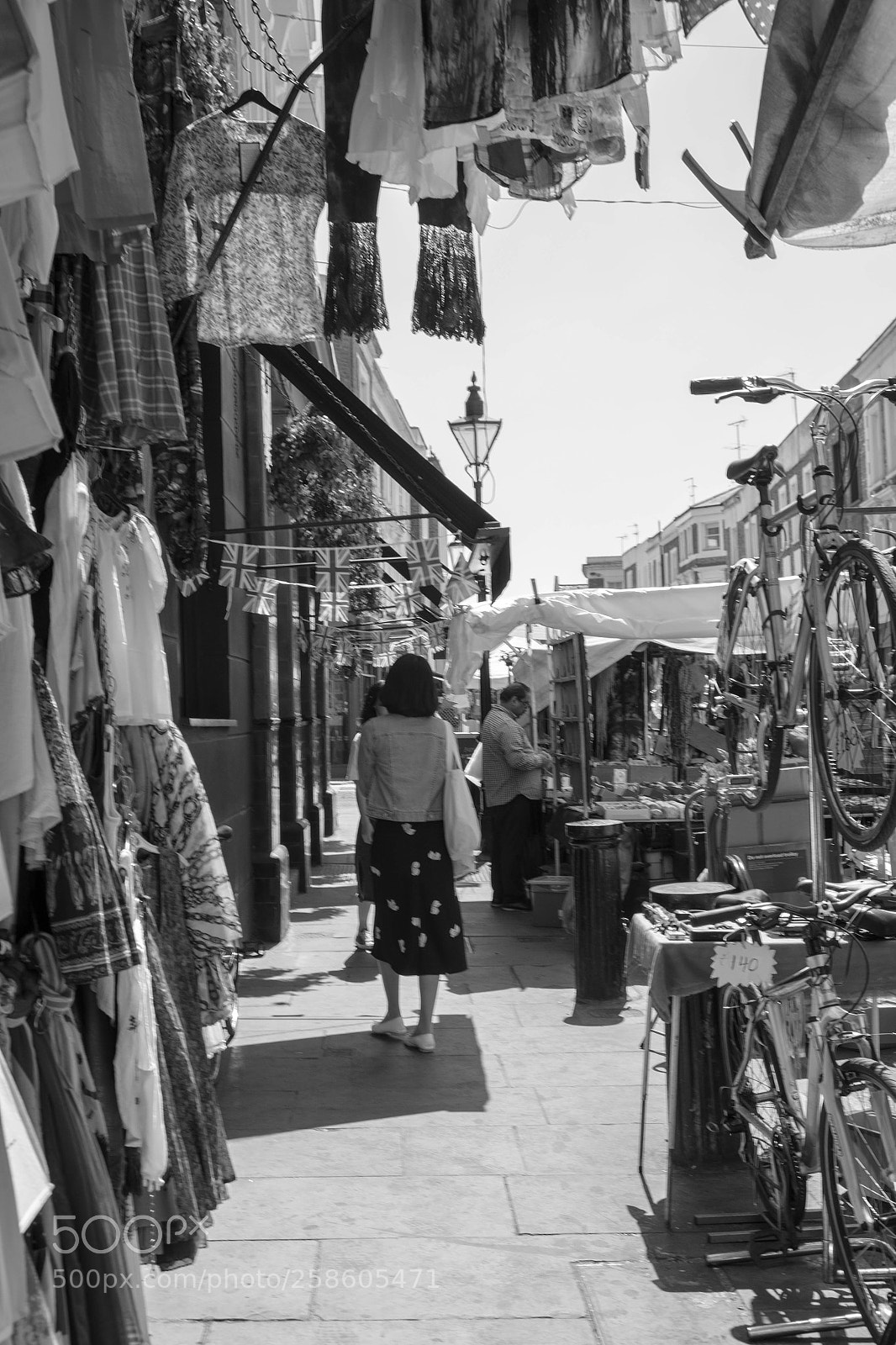 Fujifilm X-T10 sample photo. Just around market photography