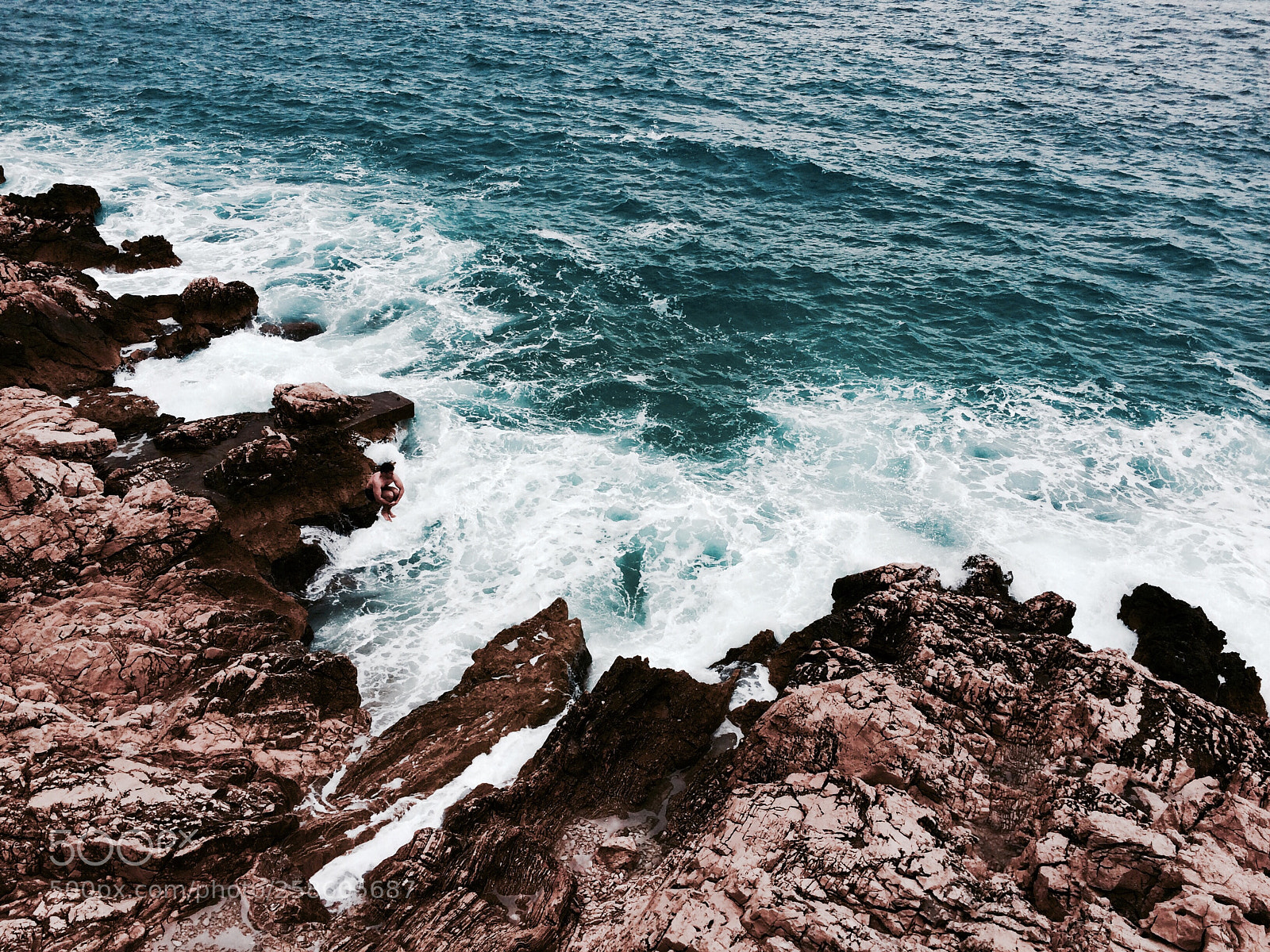 Apple iPhone 5s sample photo. Find the man photography