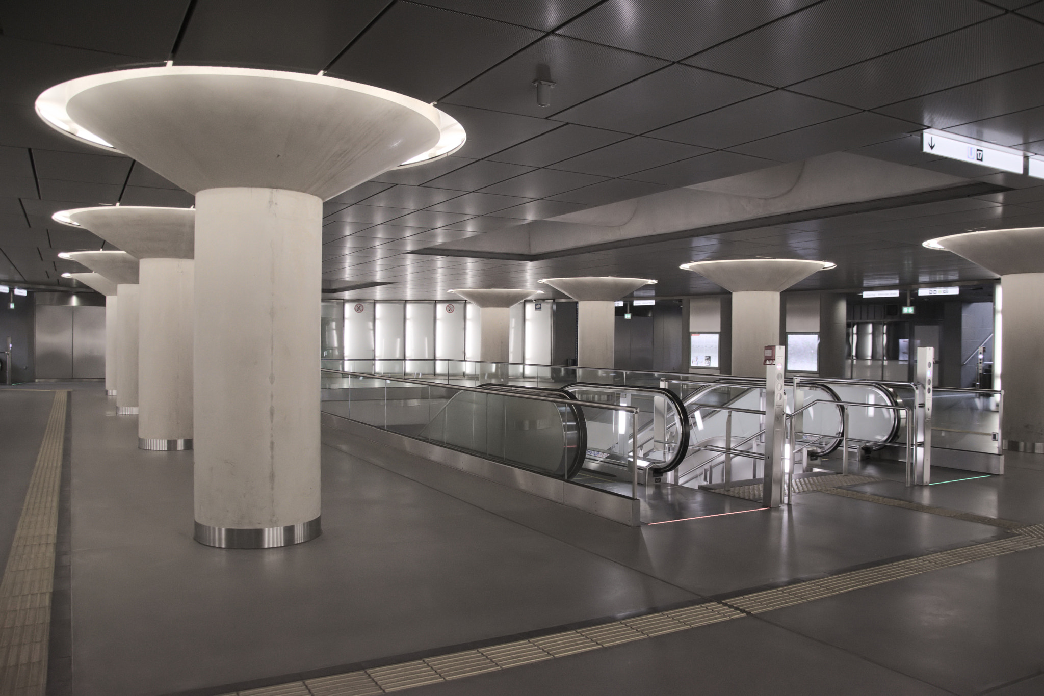 Nikon D5300 sample photo. Underground photography