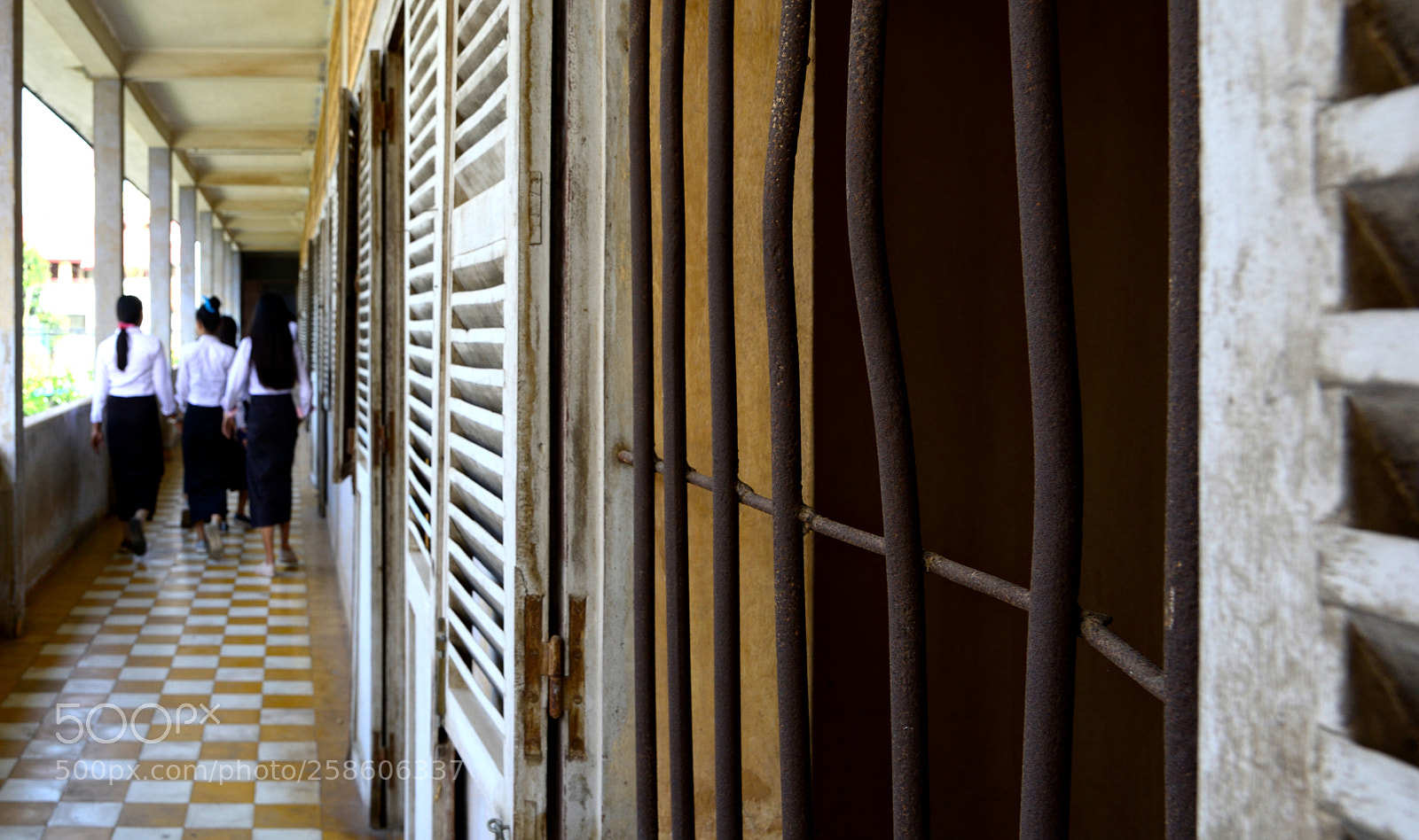 Nikon D5200 sample photo. School visit at tuol photography