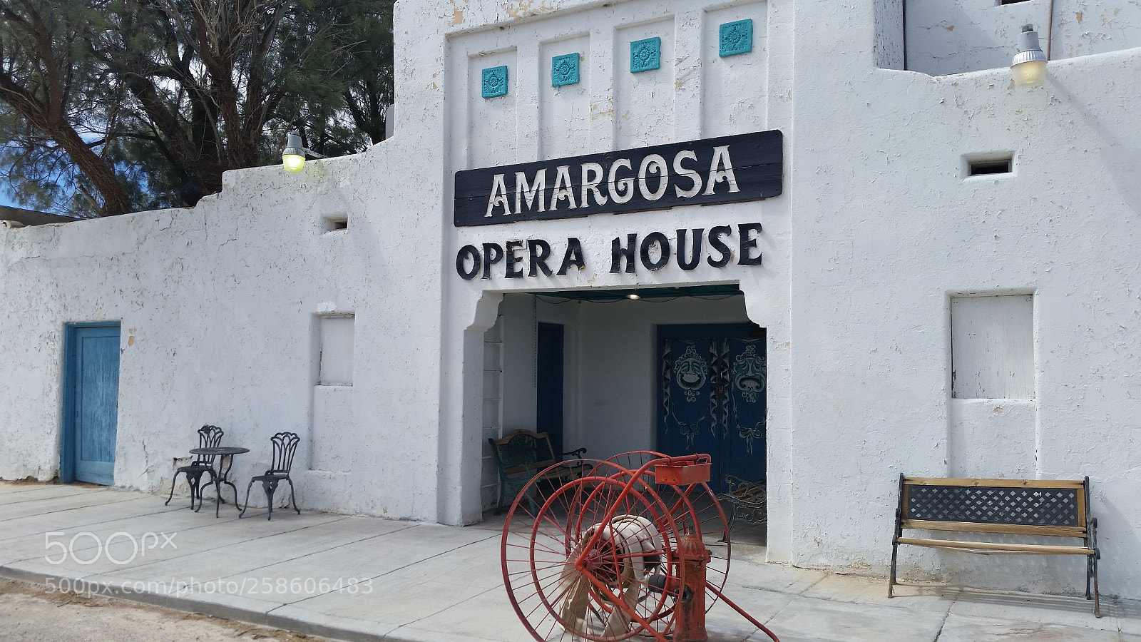 Samsung Galaxy S5 sample photo. Amargosa opera house photography